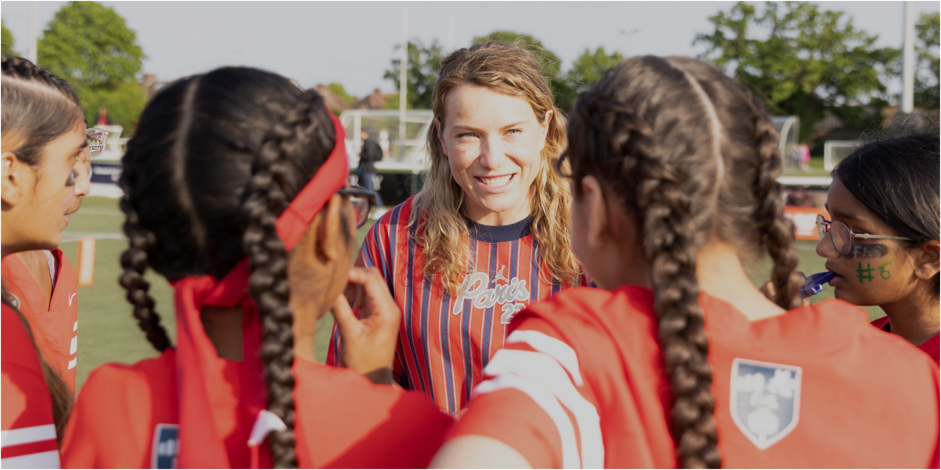 New York Jets in UK, News - JETS AND BEARS LAUNCH LANDMARK GIRLS FLAG  LEAGUE