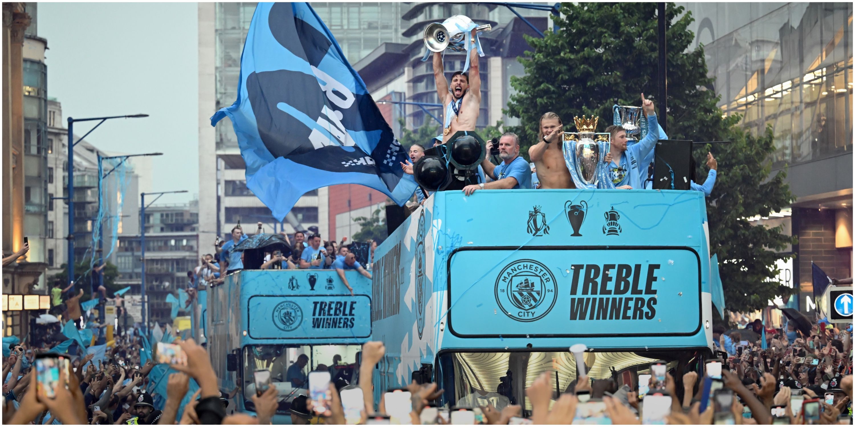 Manchester United fan goes viral after being spotted at Man City’s treble parade