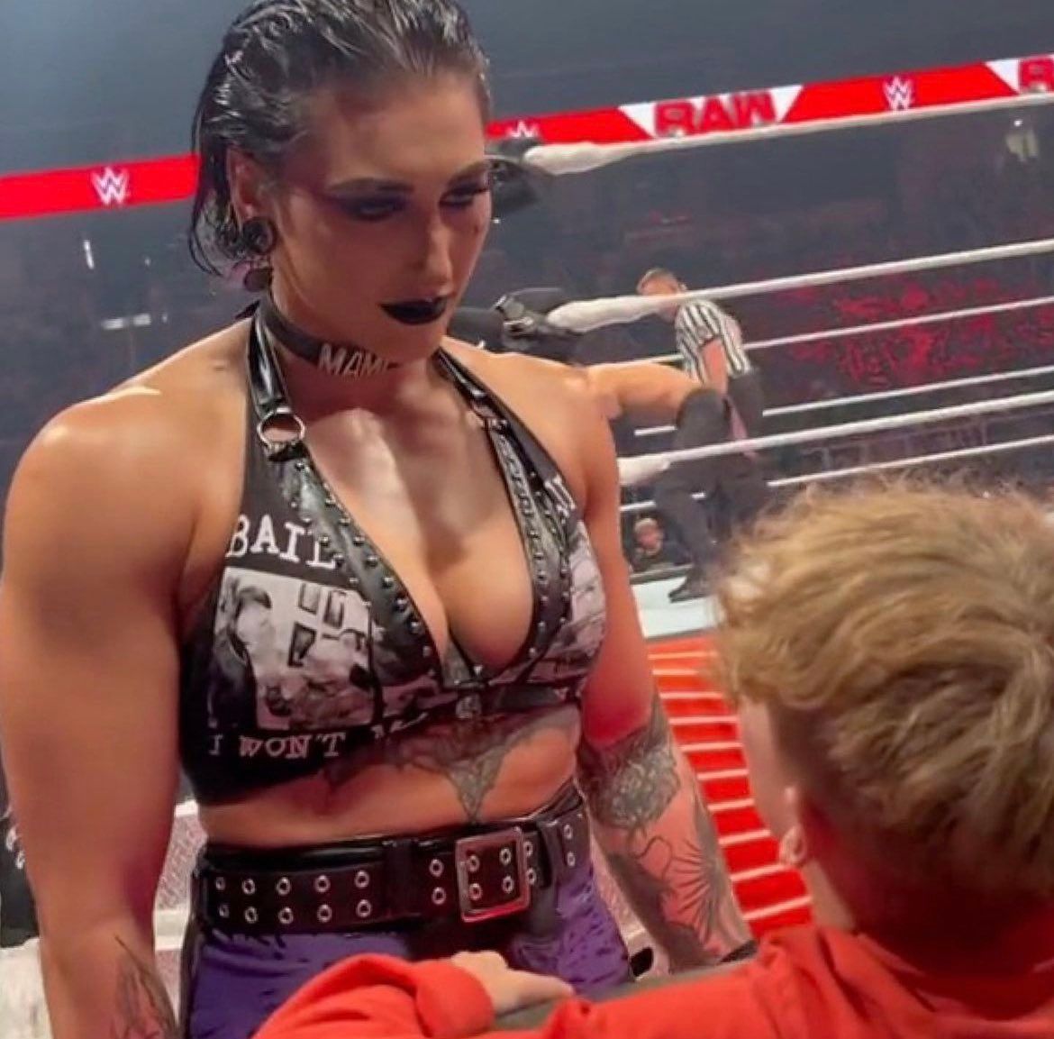 Rhea Ripley tells young WWE fan to kiss her a**