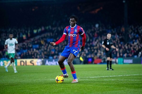 David Ozoh passing the ball for Palace