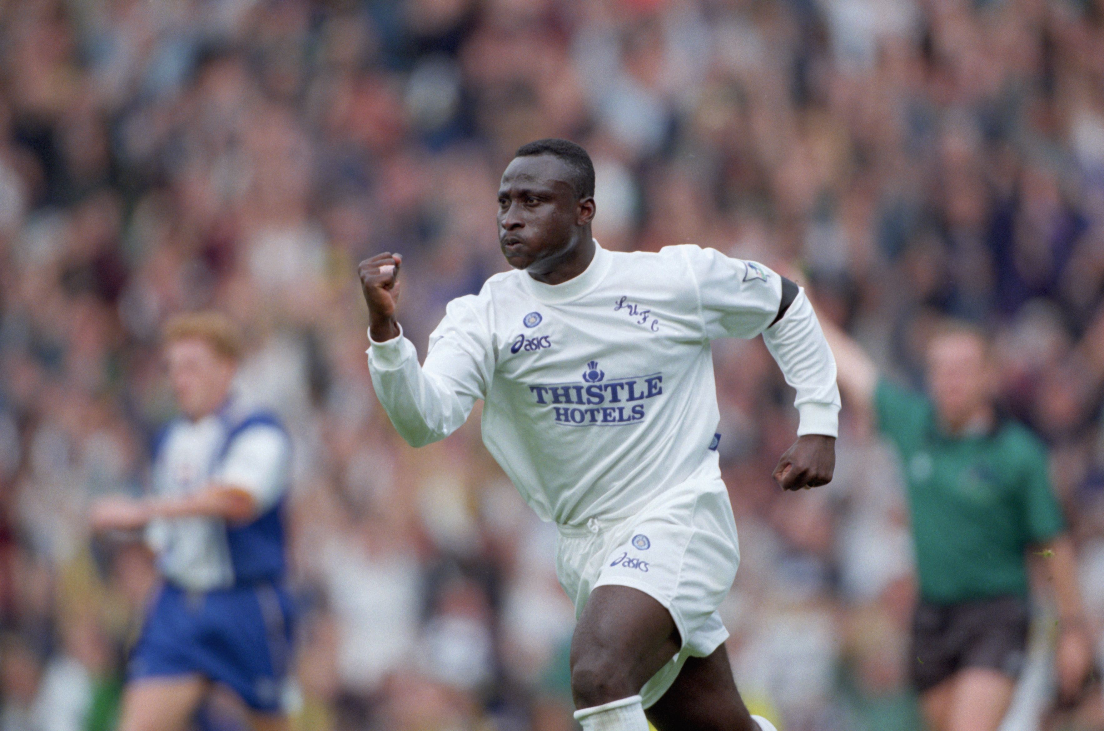 Tony Yeboah in action for Leeds United