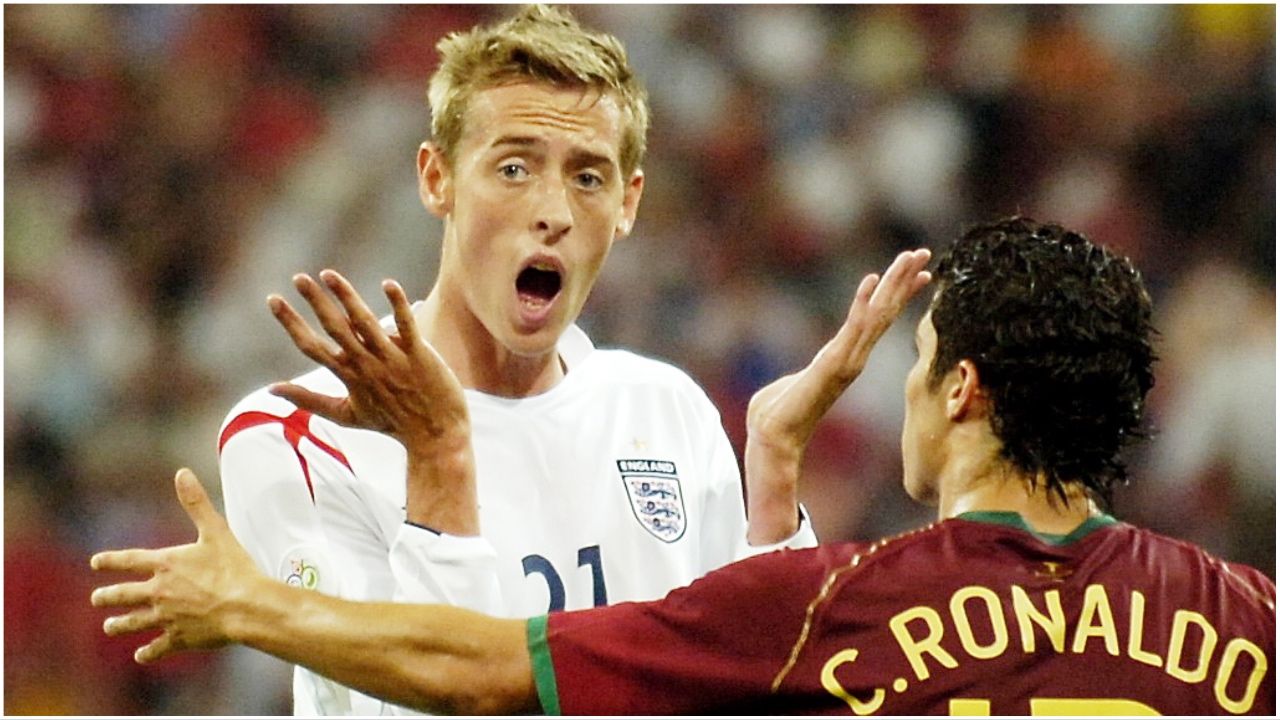 Peter Crouch and Cristiano Ronaldo in 2006