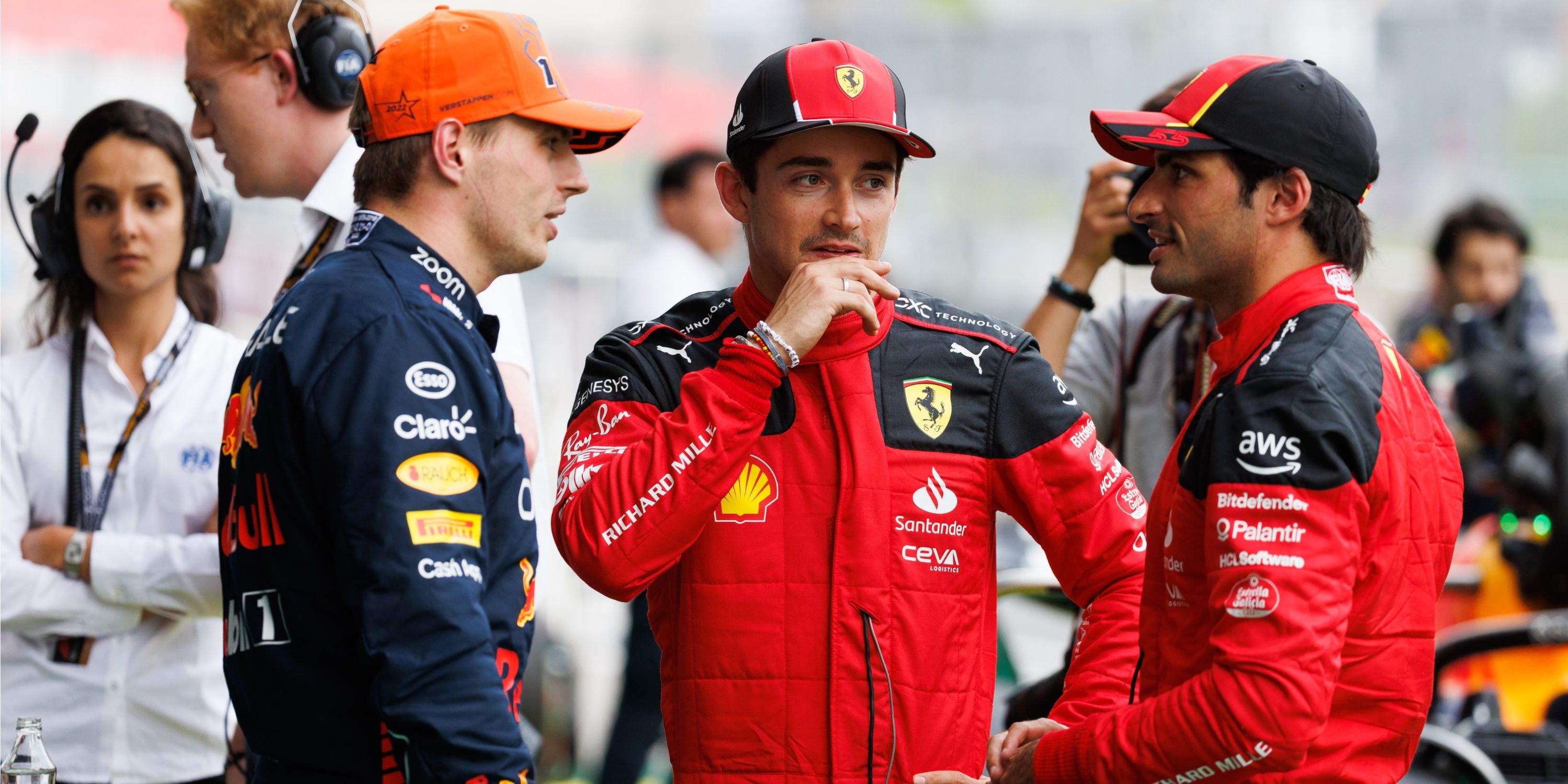 Max Verstappen, Charles Leclerc, Carlos Sainz chatting