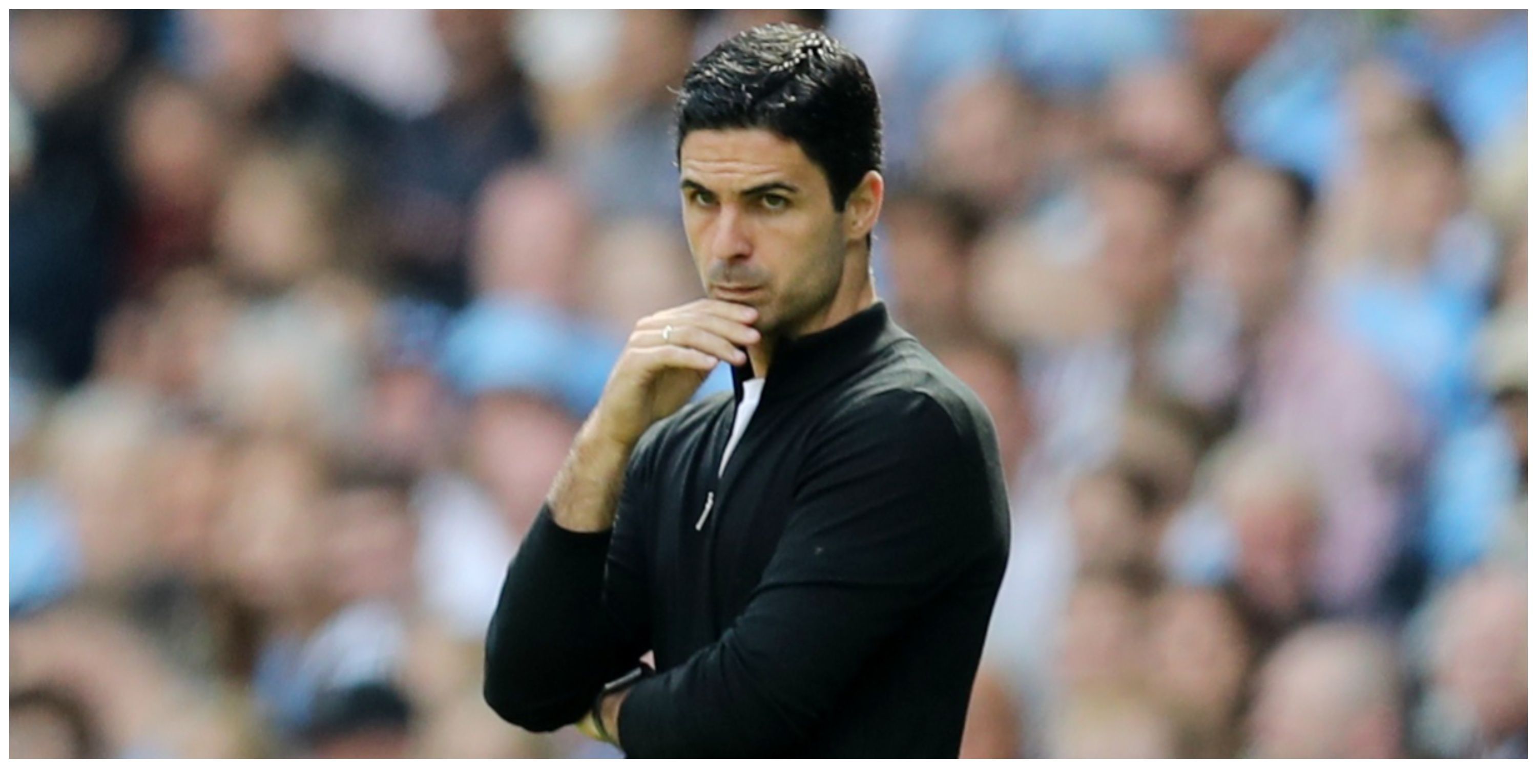 Arsenal manager Mikel Arteta concentrating on match