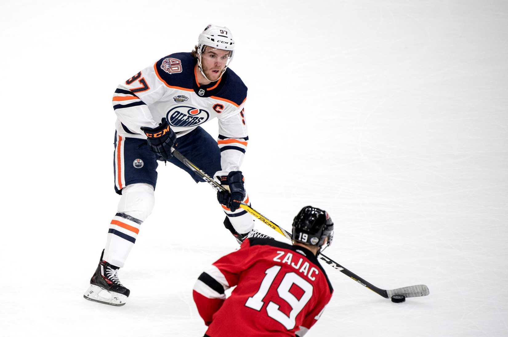 2018-10-06T191257Z_1706089663_RC1313E183D0_RTRMADP_3_HOCKEY-NHL-EDM-NJD
