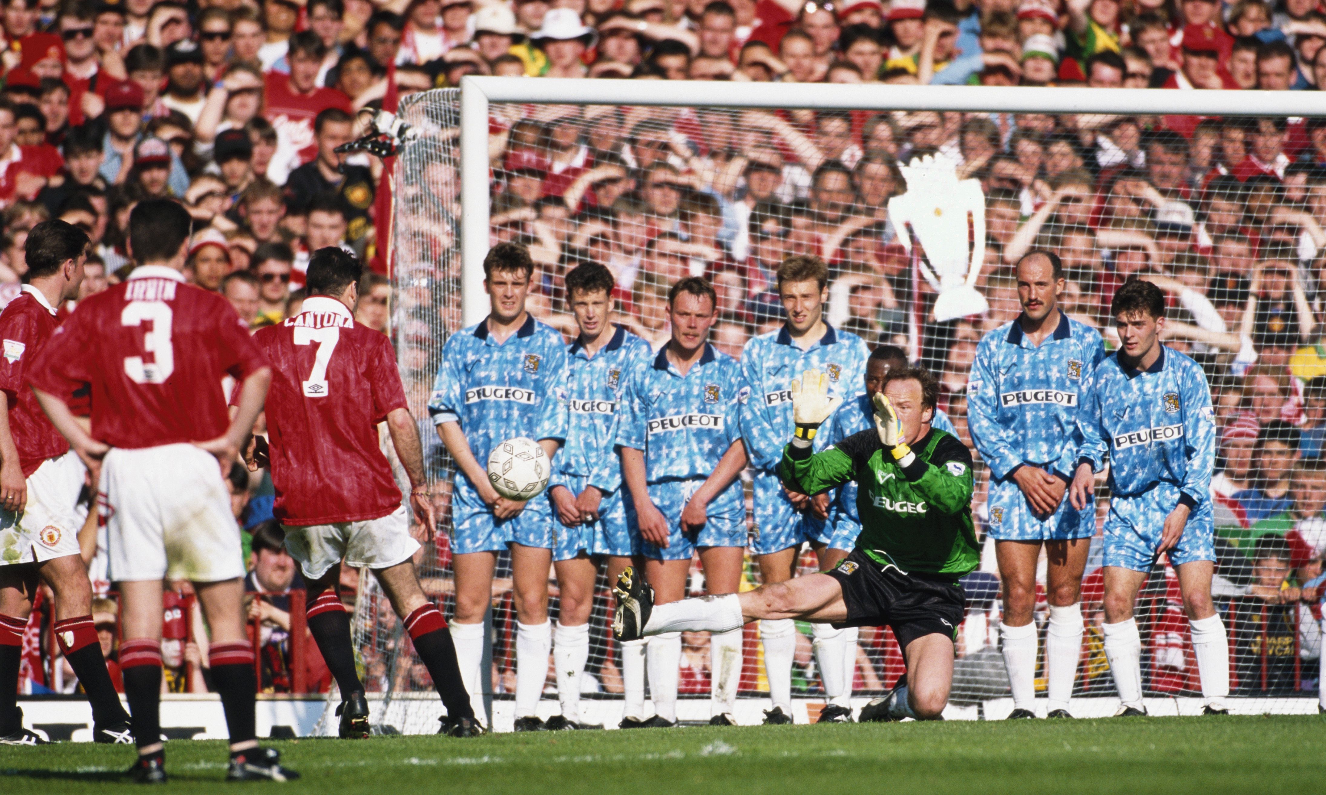 Coventry City goalkeeper Steve Ogrizovic and the City defensive wall