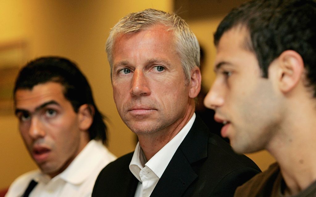 Mascerrano Sign How West Ham actually managed to sign Carlos Tevez and Javier Mascherano