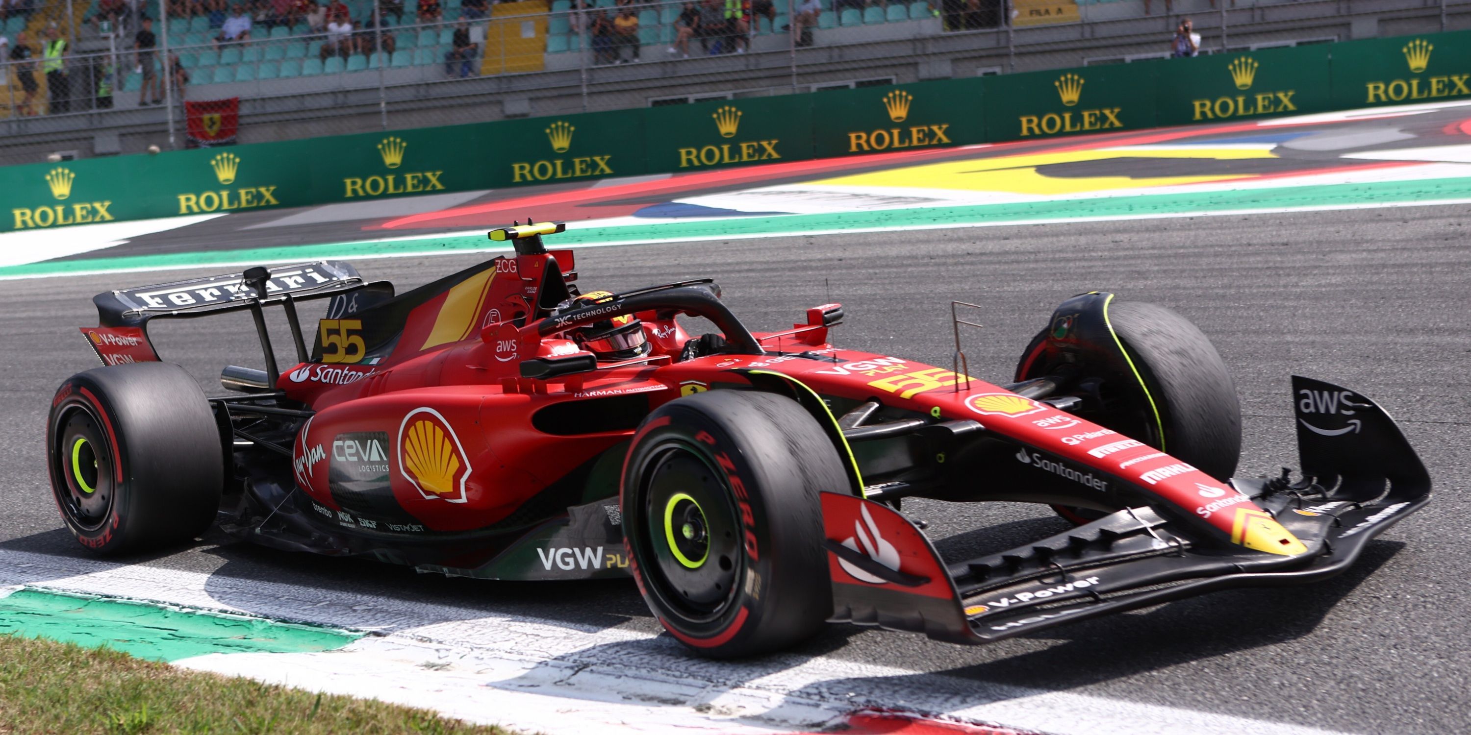F1: Carlos Sainz sends Tifosi wild after securing pole for Italian GP