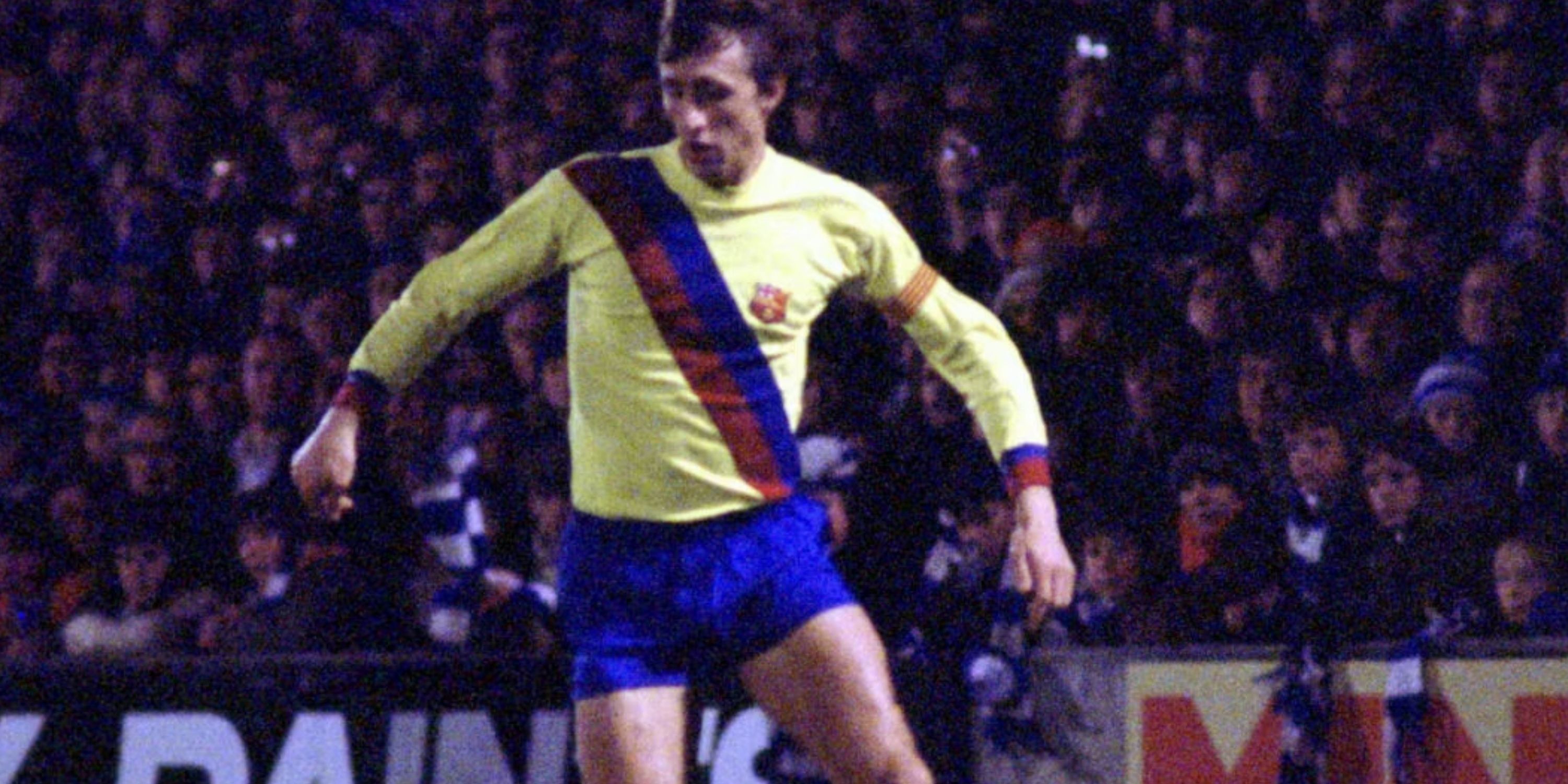 Johan Cruyff playing for Barcelona