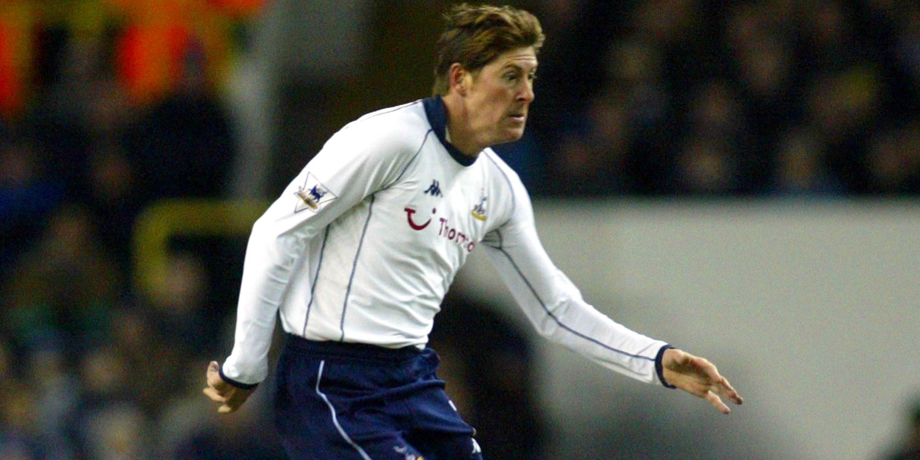 Darren Anderton in action for Tottenham