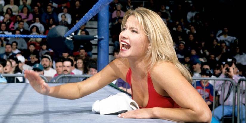 sunny-wrestling