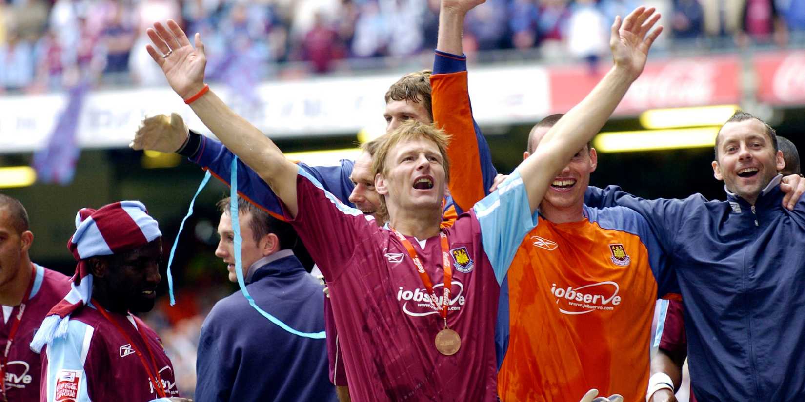 Teddy Sheringham with West Ham