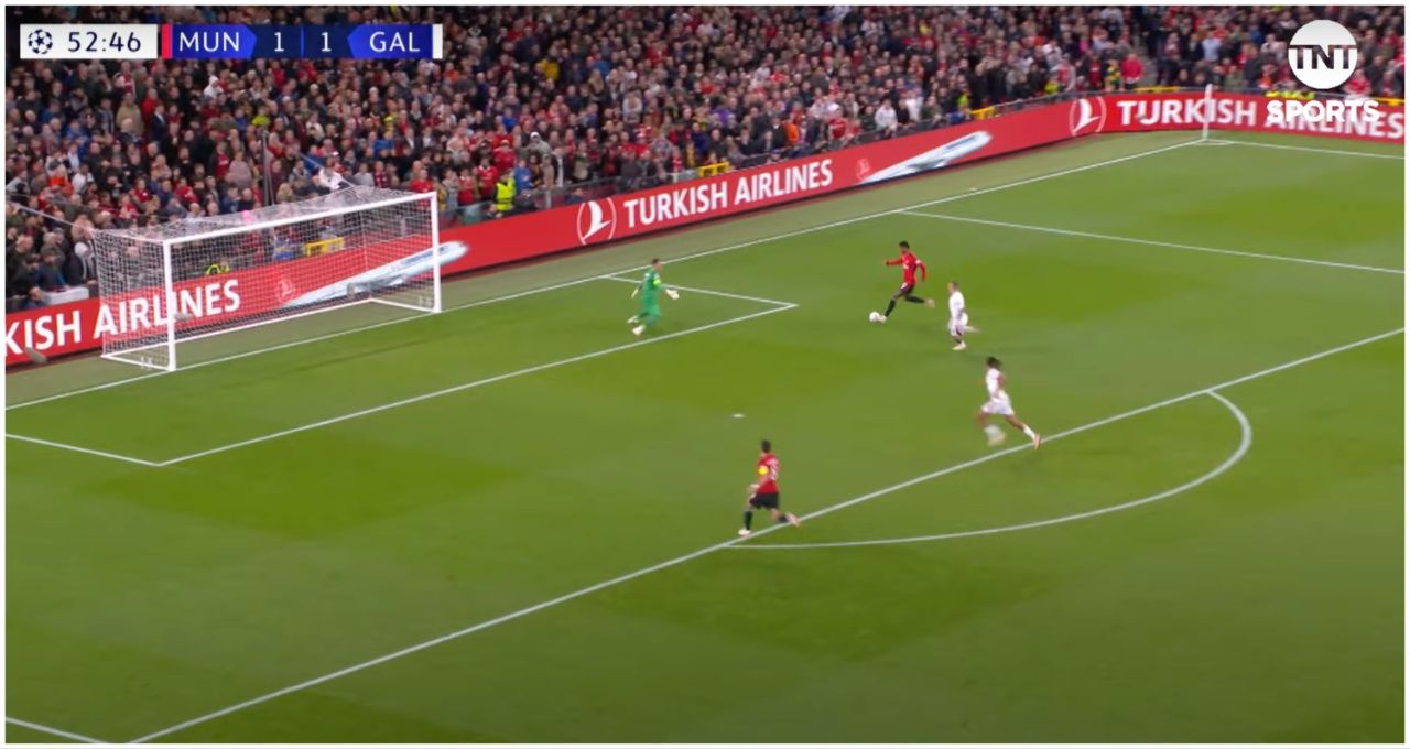 Manchester United's shocking miss vs Galatasaray in Champions League loss