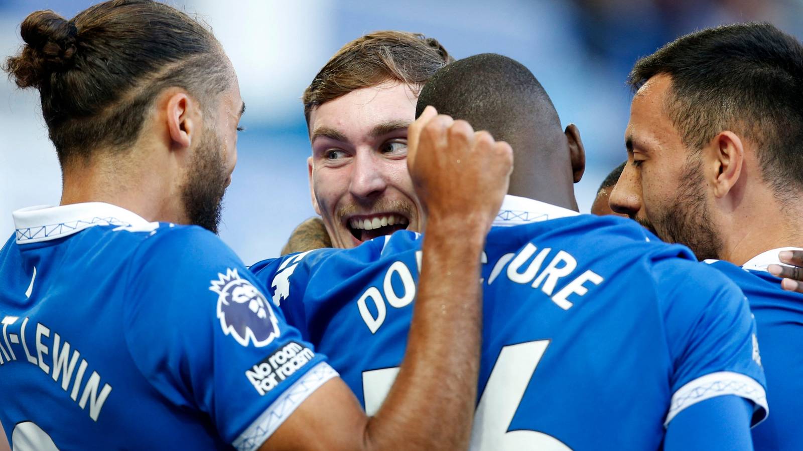 Everton: £120k-a-week star must be 'shoehorned' into XI at Goodison Park