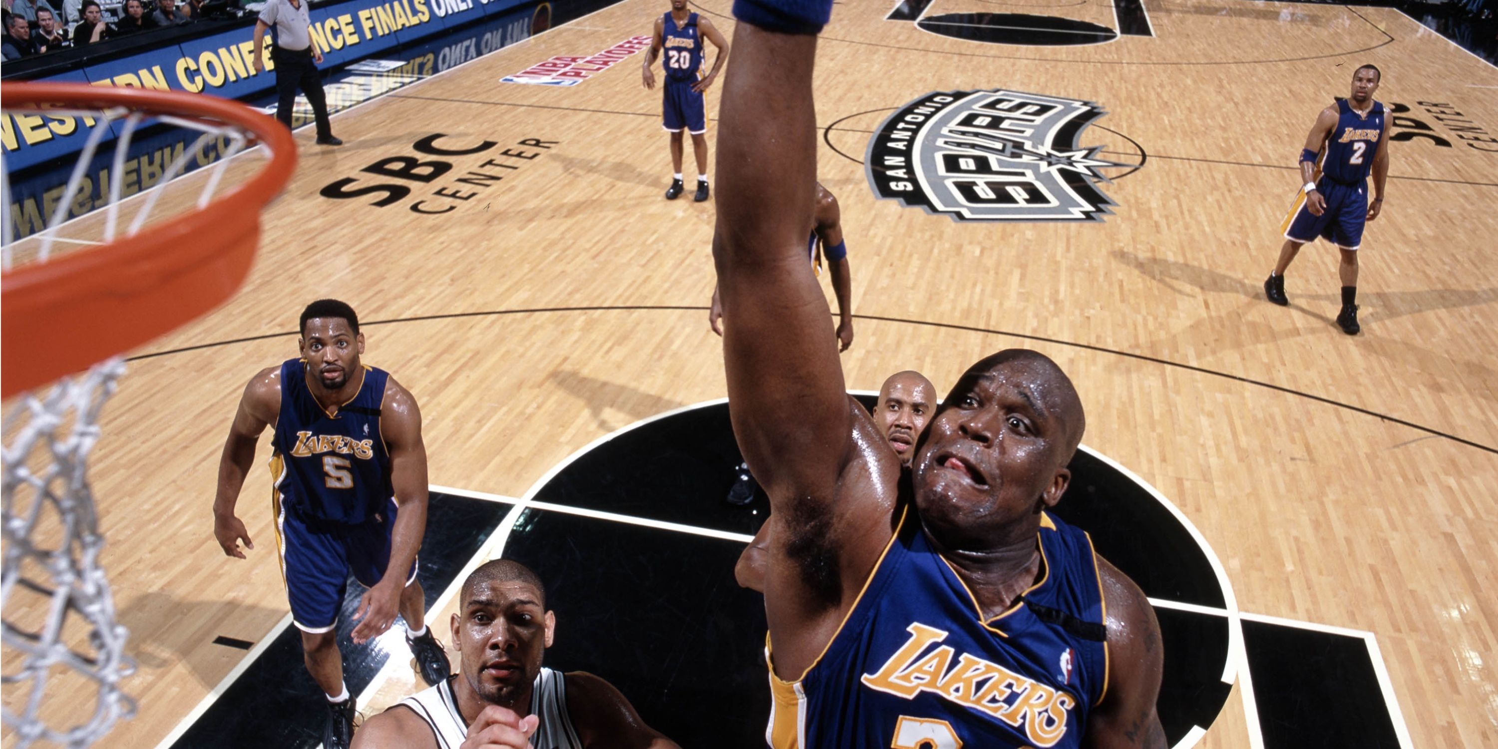 Top 10 ingame dunkers in NBA history