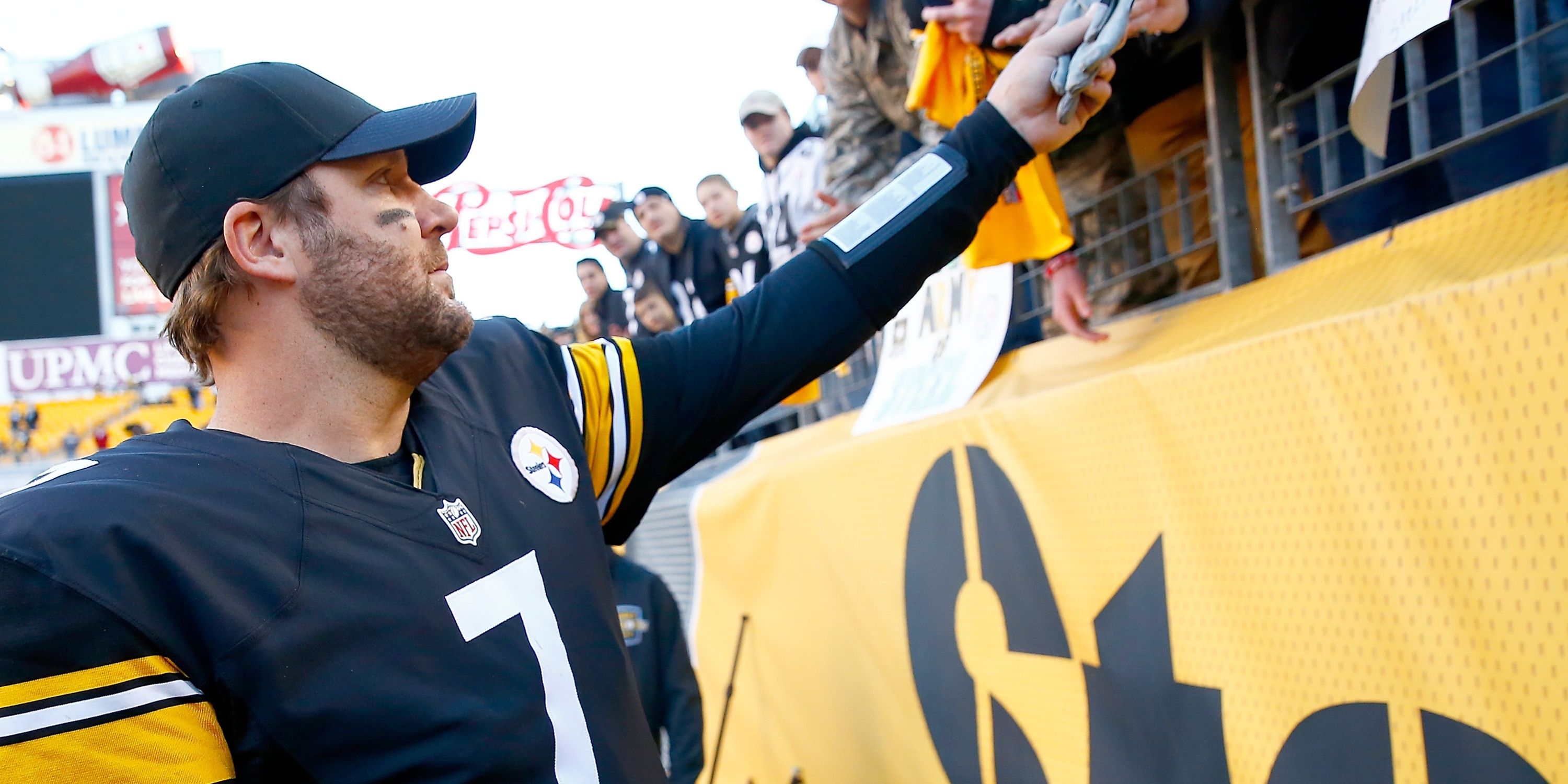 Top 10 performances by NFL QBs who came on in relief, ranked by passing ...