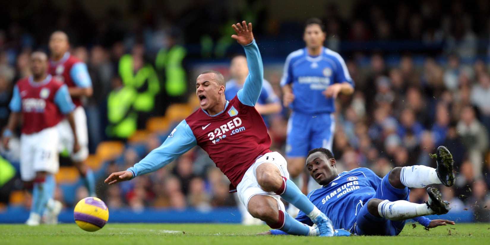 Chelsea's Michael Essien goes in late on Aston Villa's Gabriel Agbonlahor. 