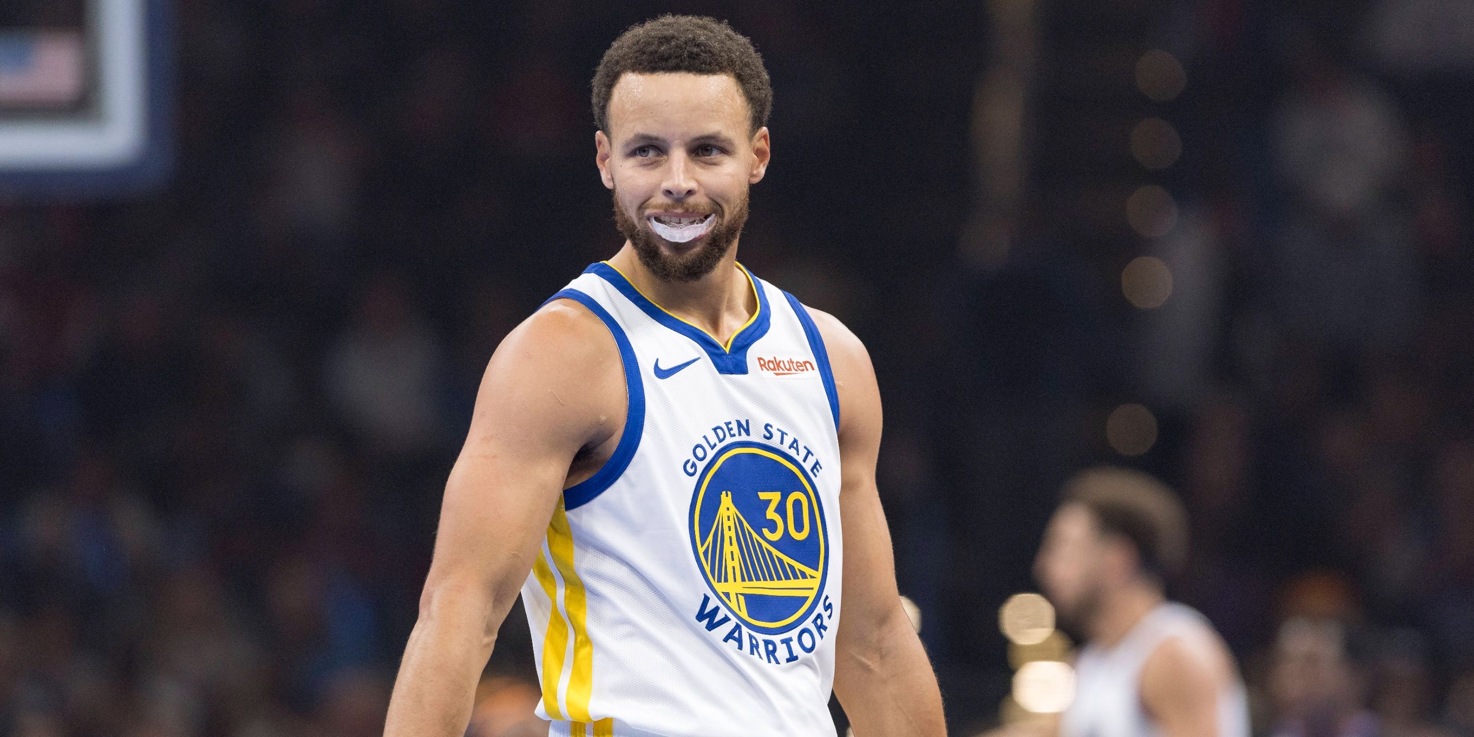 Stephen Curry is reaching new heights as a 35-plus baller