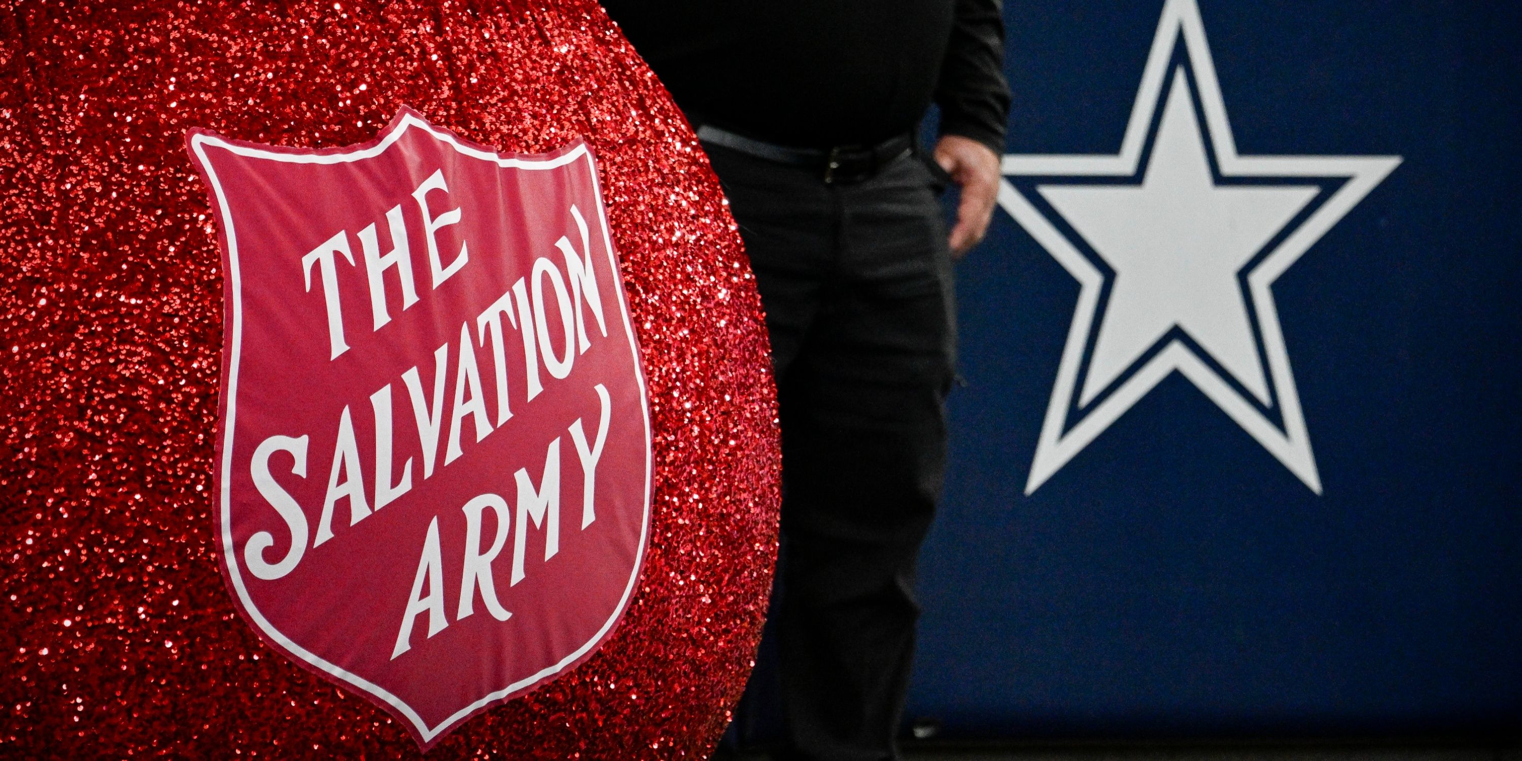 Dallas Cowboys Salvation Army kettle