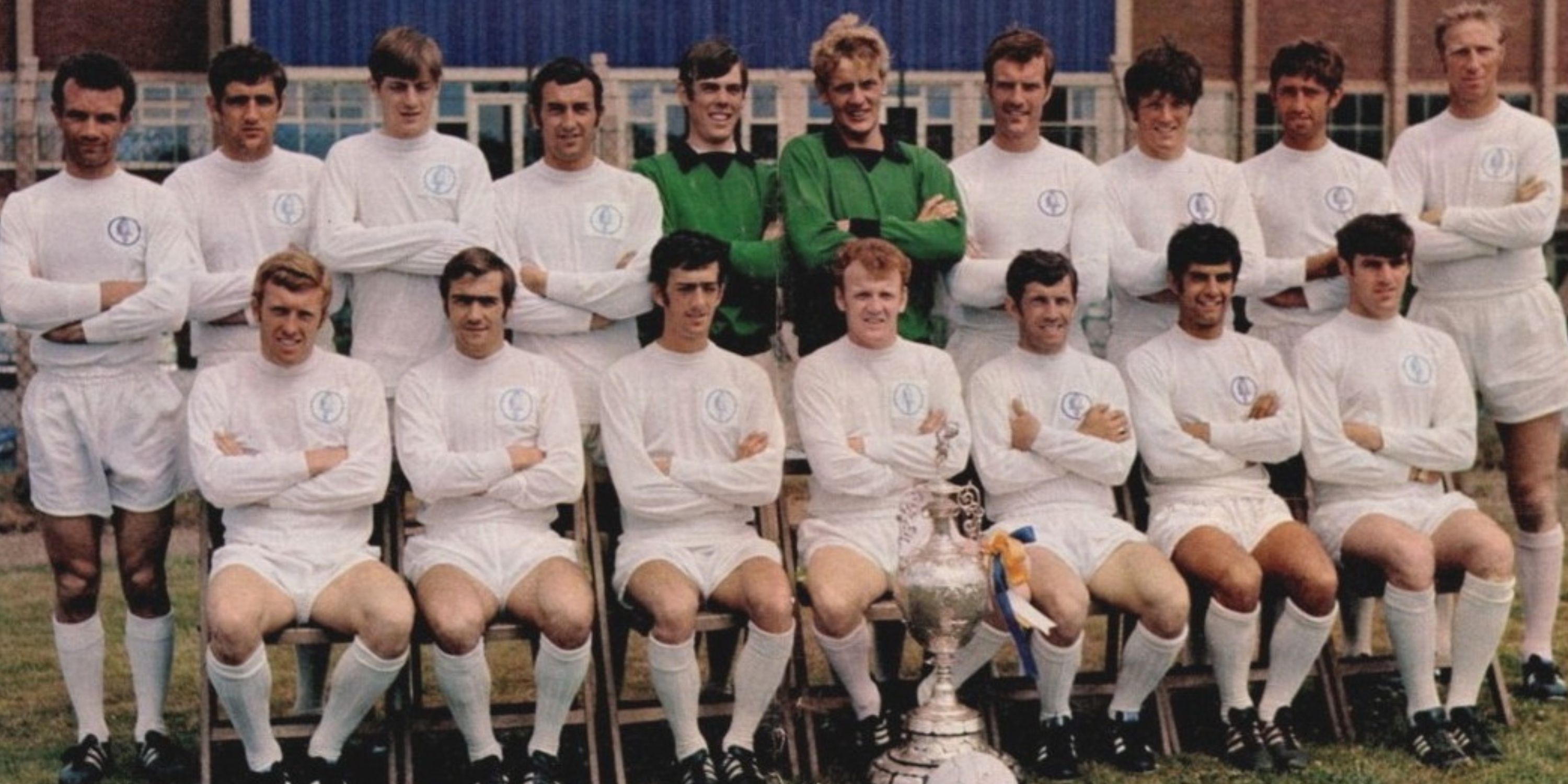 Leeds United players team photo.