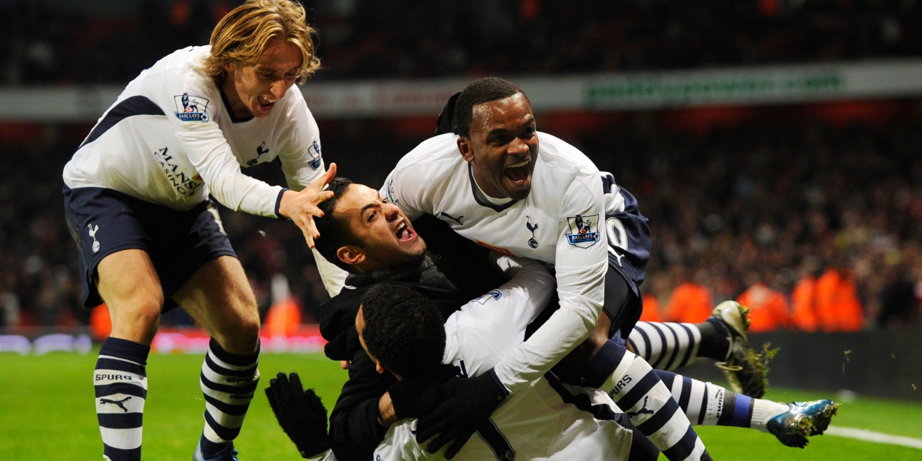 Luka Modric celebrates in Arsenal v Tottenham Hotspur 2008