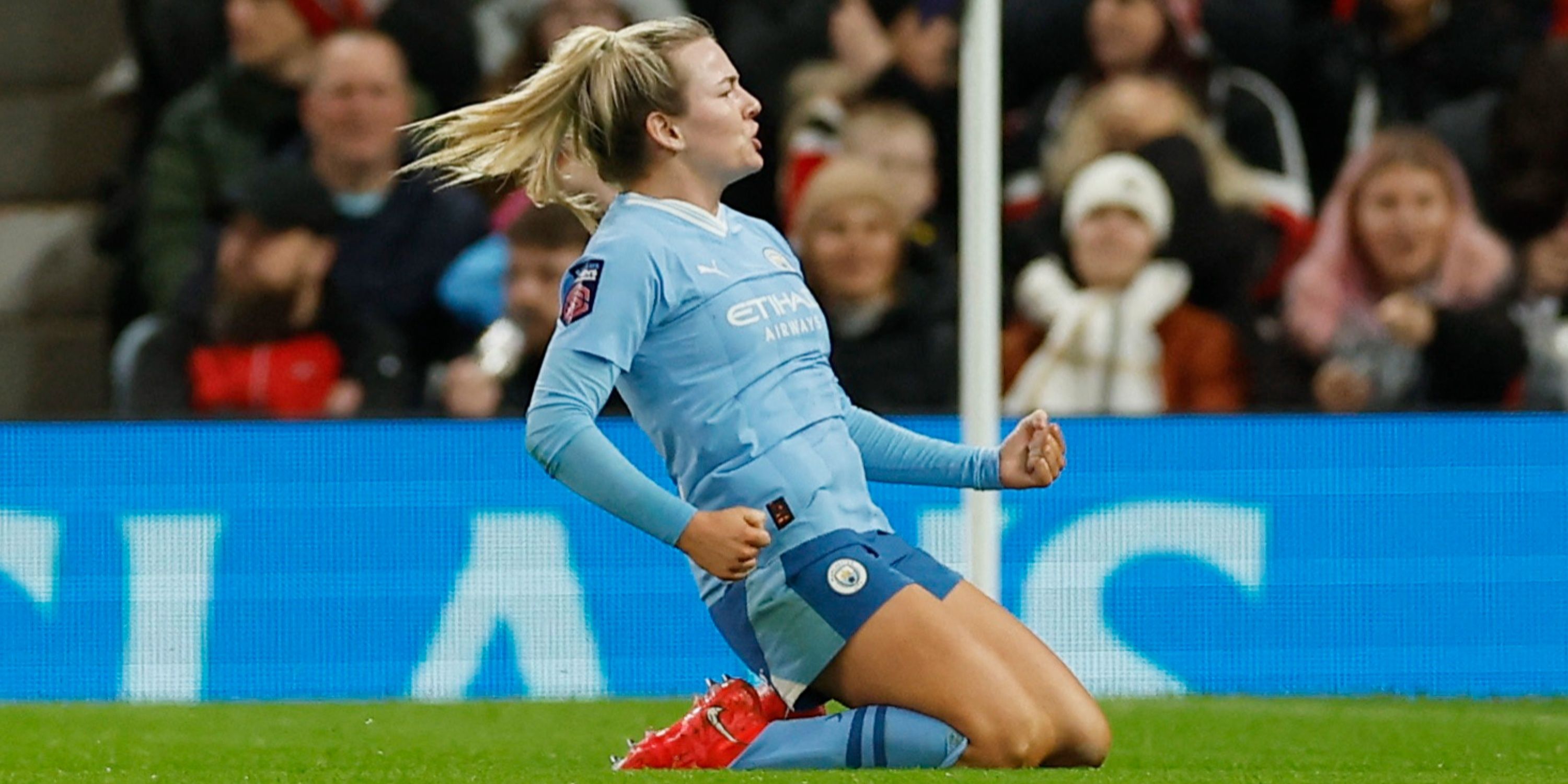 Manchester City's Lauren Hemp celebrates scoring their second goal