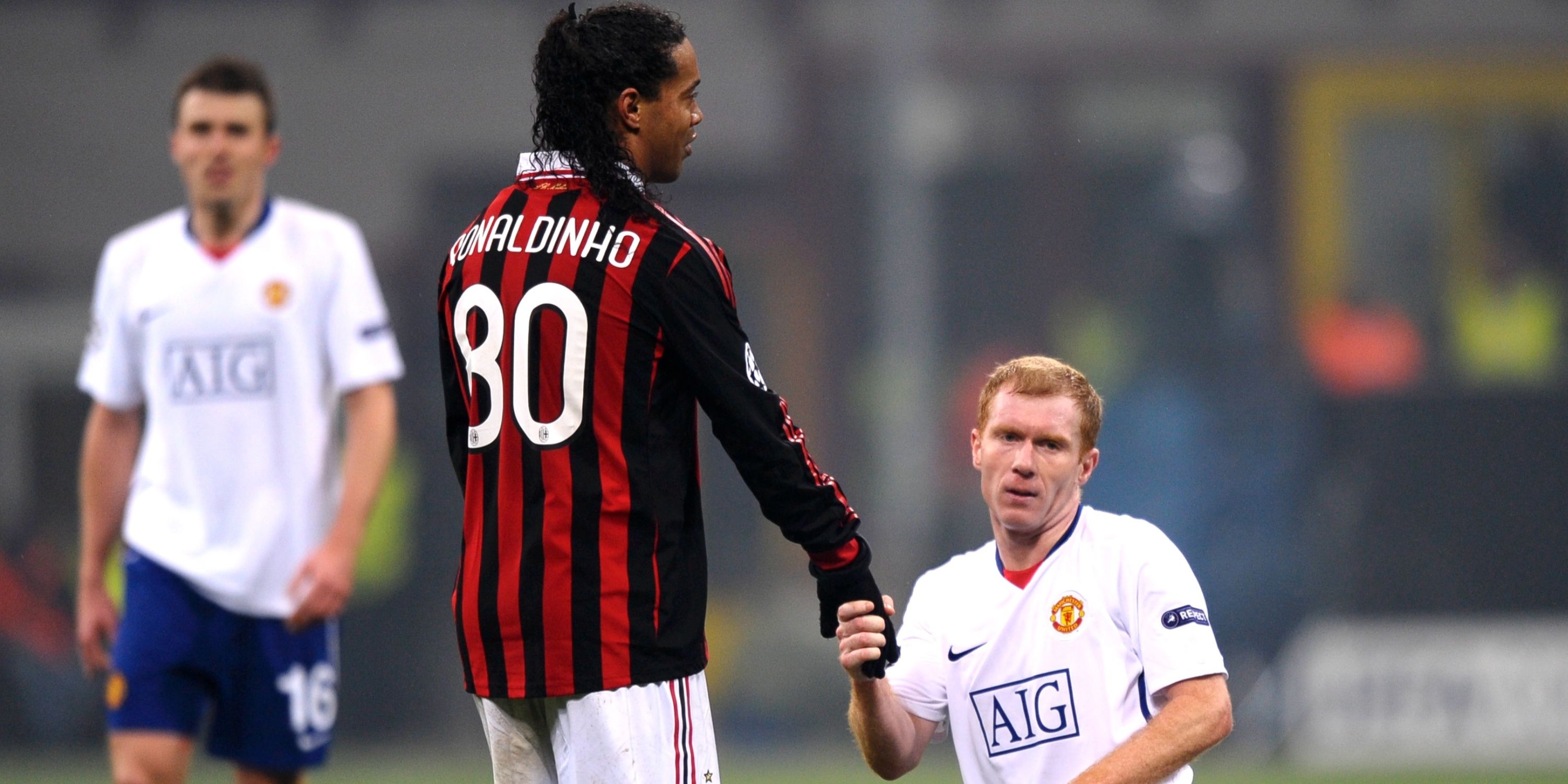 Ronaldinho and Paul Scholes