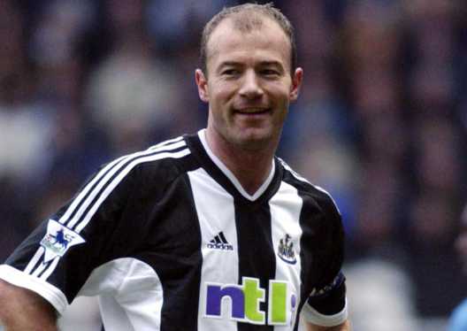 Newcastle's Alan Shearer following his 1st minute goal vs Man City