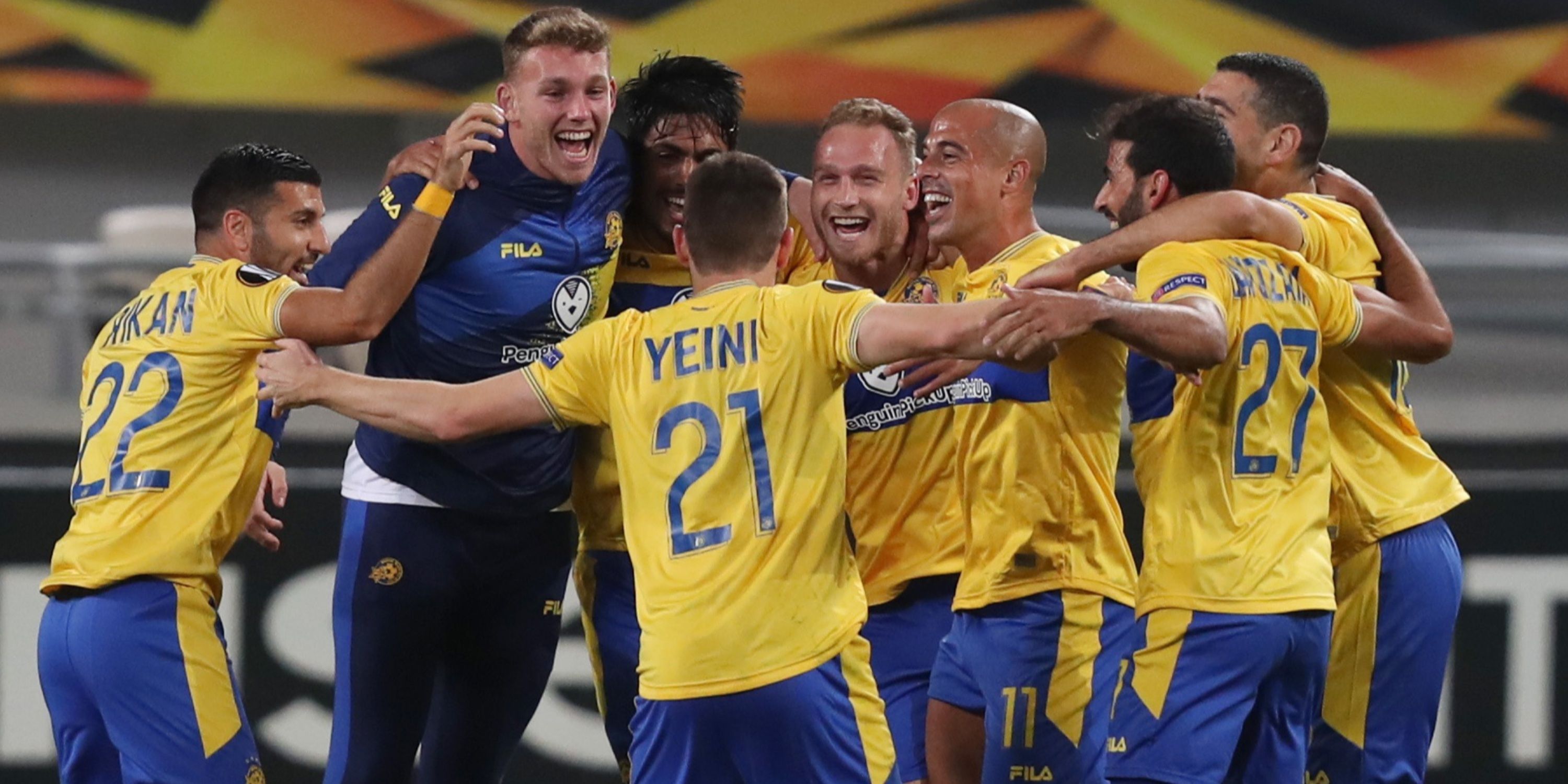 Maccabi Tel Aviv players celebrate