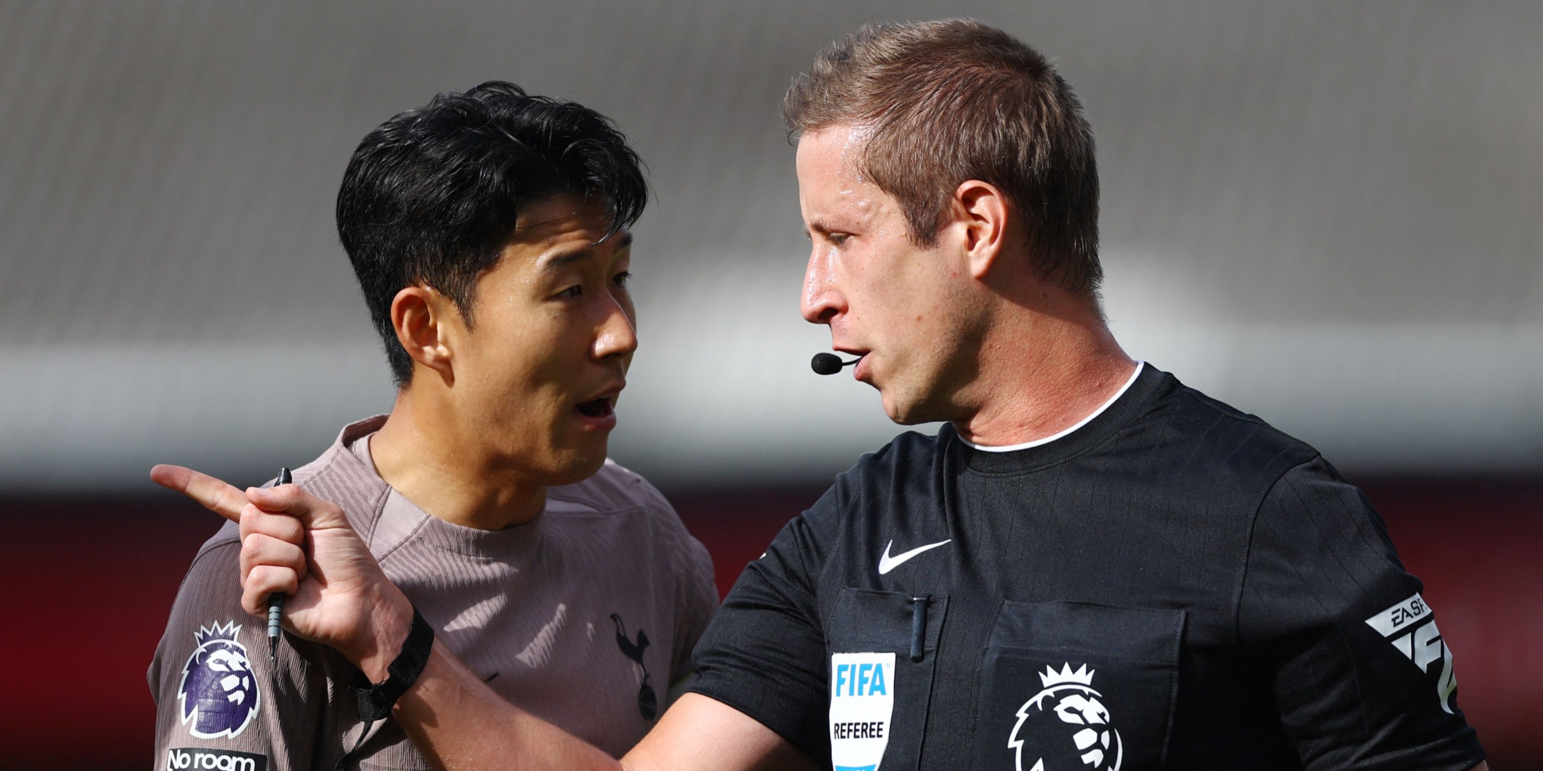 Tottenham Hotspur's Son Heung-min appeals to referee John Brooks