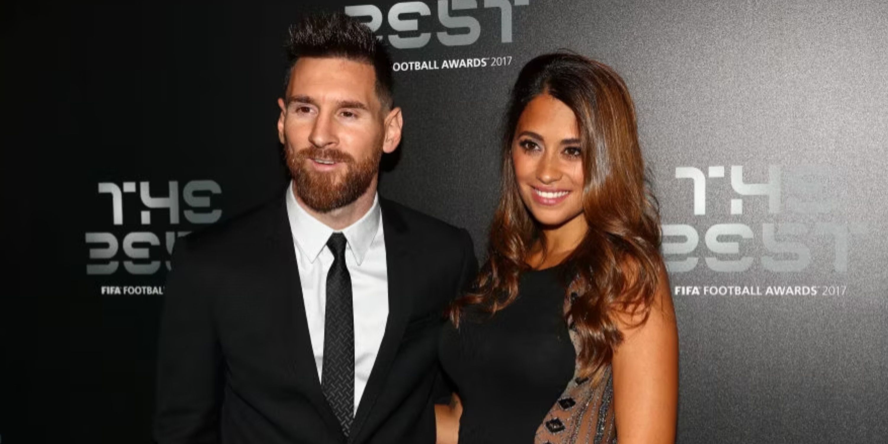 Lionel Messi posing alongside his wife Antonela Roccuzzo at FIFA's The Best awards in 2017