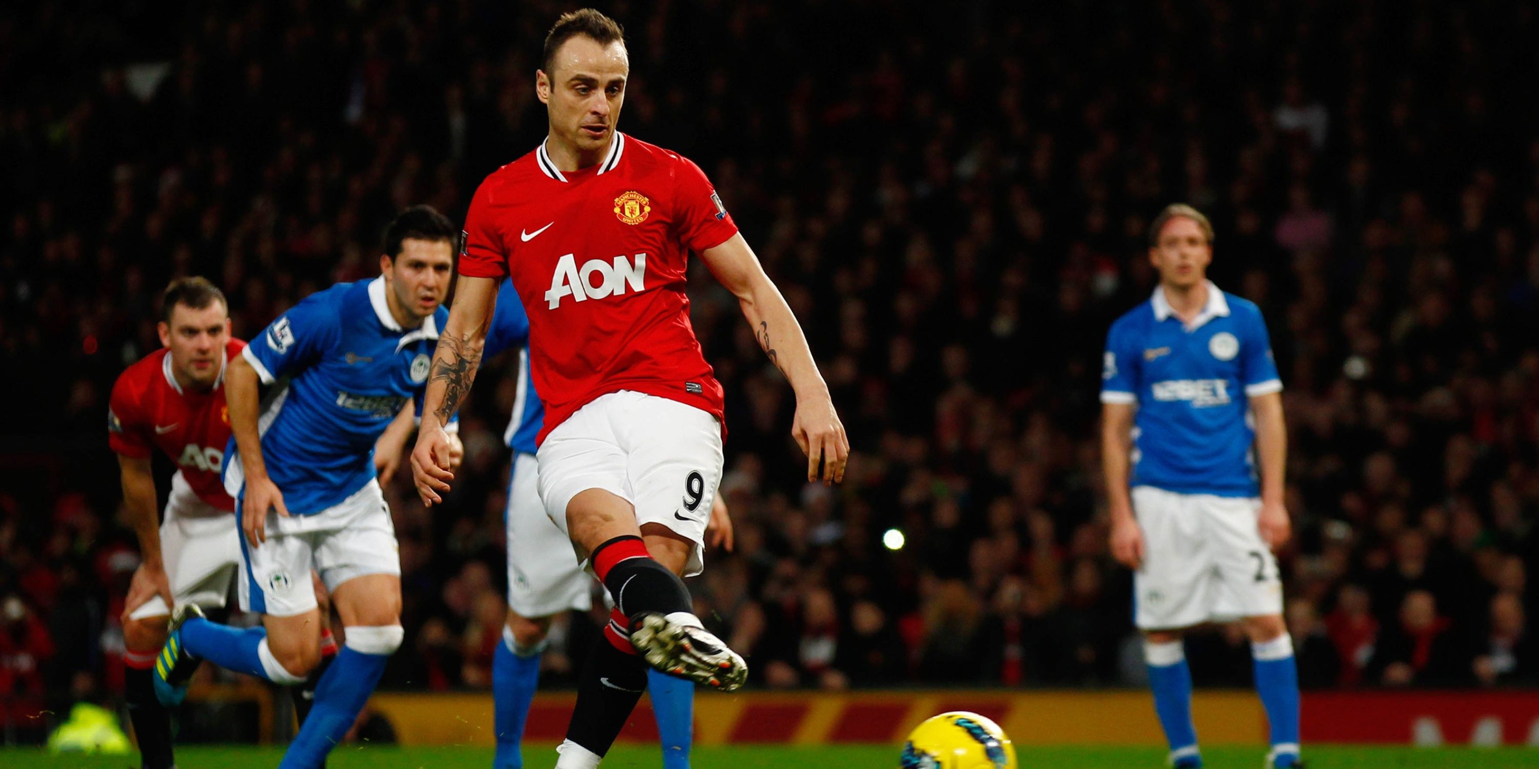 dimitar-berbatov-manchester-united