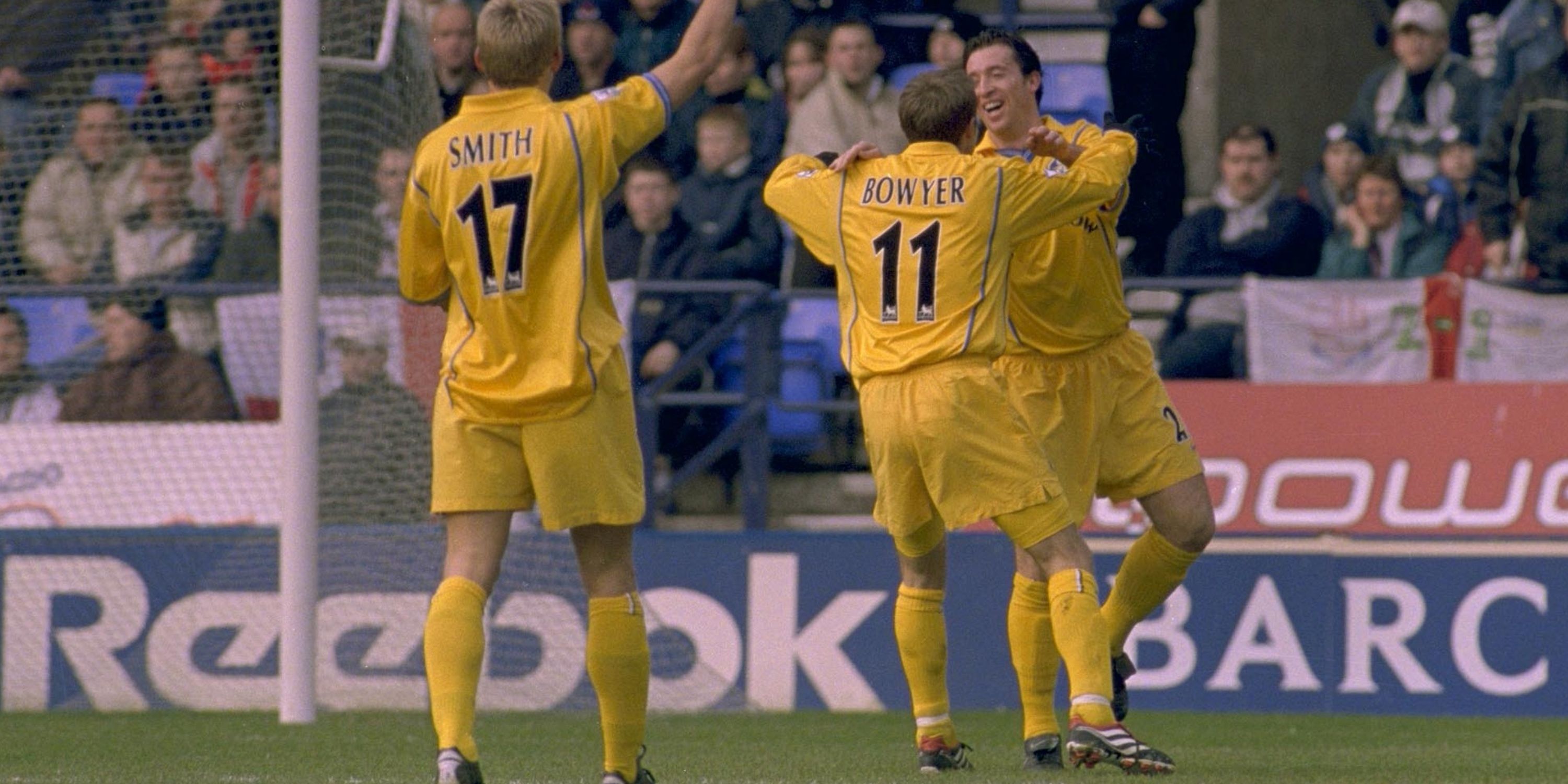 robbie-fowler-celebrates-for-leeds-united