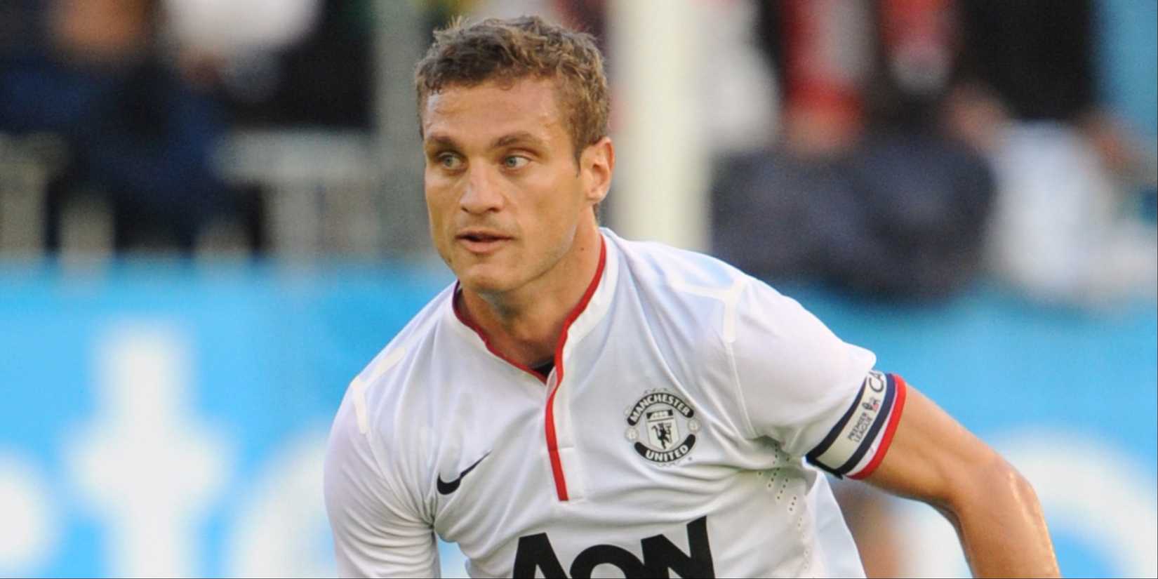 NEMANJA VIDIC SIGNED WHITE CARD IN A4 MANCHESTER UNITED FRAMED DISPLAY PROOF NEMANJA VIDIC SIGNED WHITE CARD IN A4 MANCHESTER UNITED FRAMED DISPLAY PROOF