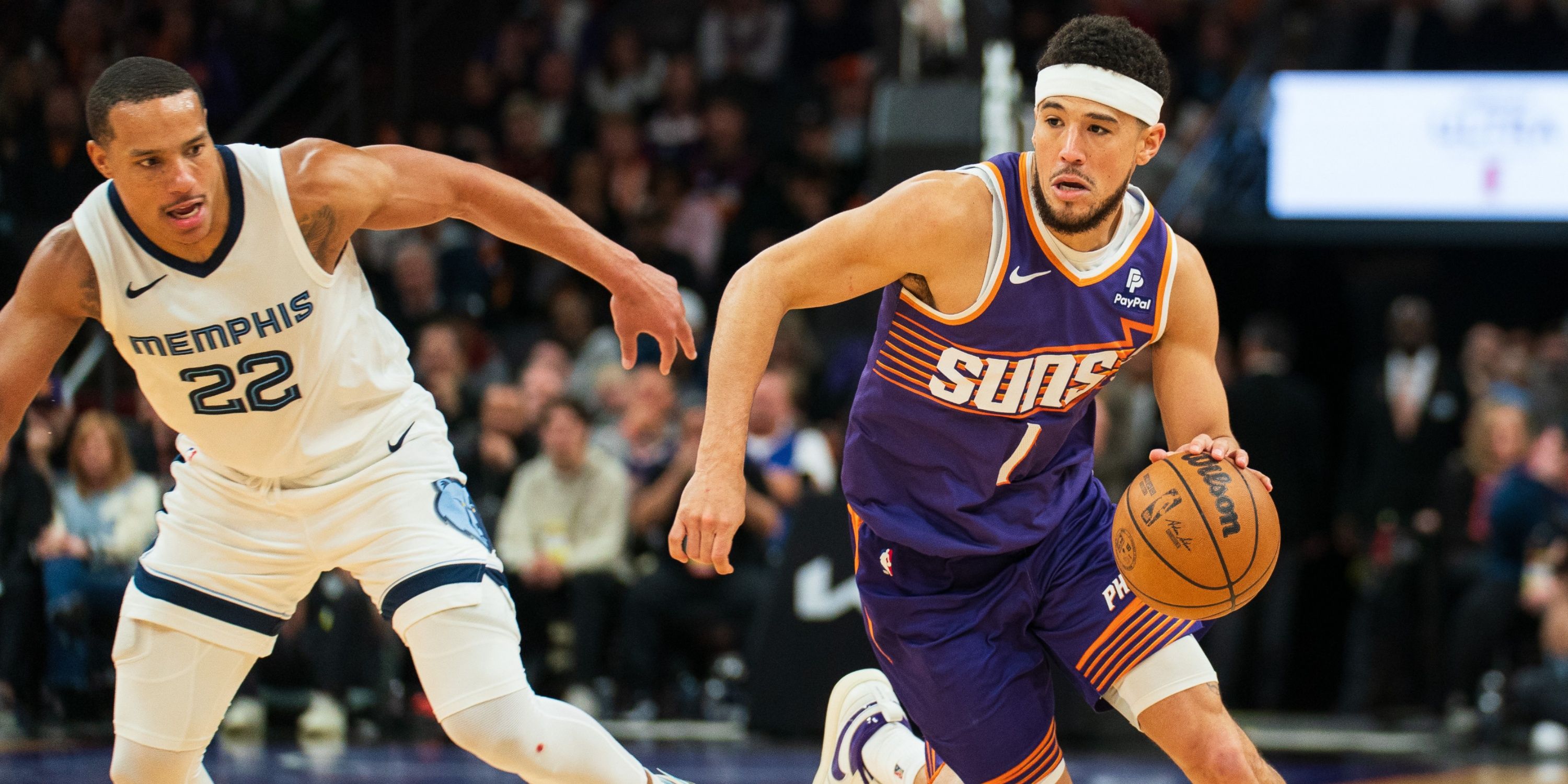 Devin Booker notches season-best 52 points in Suns' win