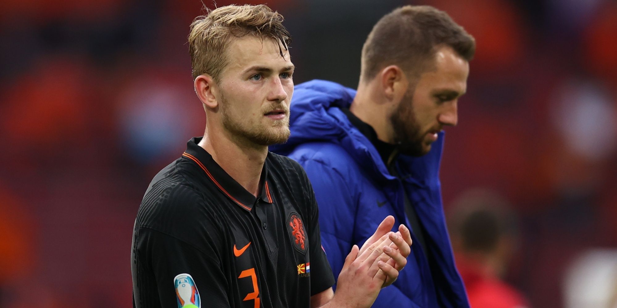Matthijs de Ligt clapping at EURO 2020