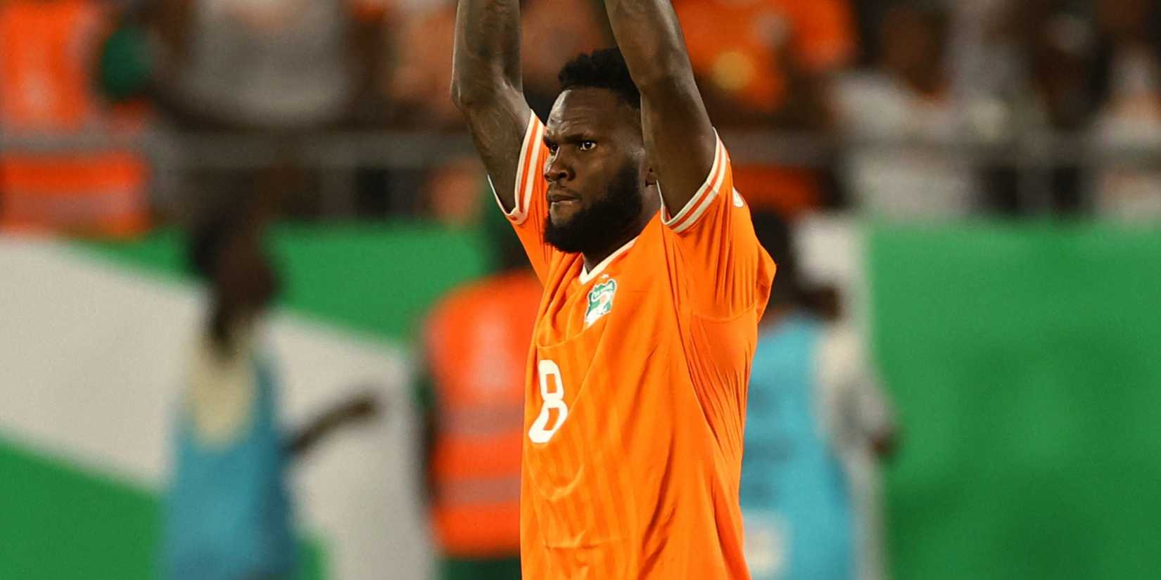 MixCollage-04-Feb-2024-03-21-PM-2738