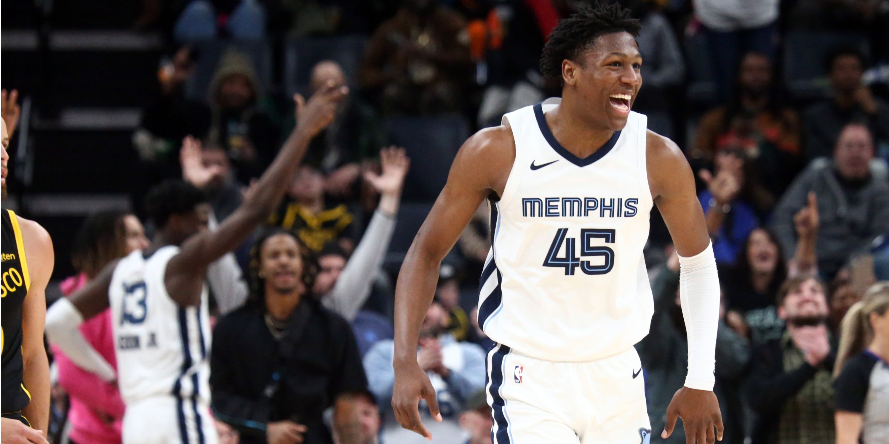 Grizzlies rookie GG Jackson smiles after making a basket against the Warriors