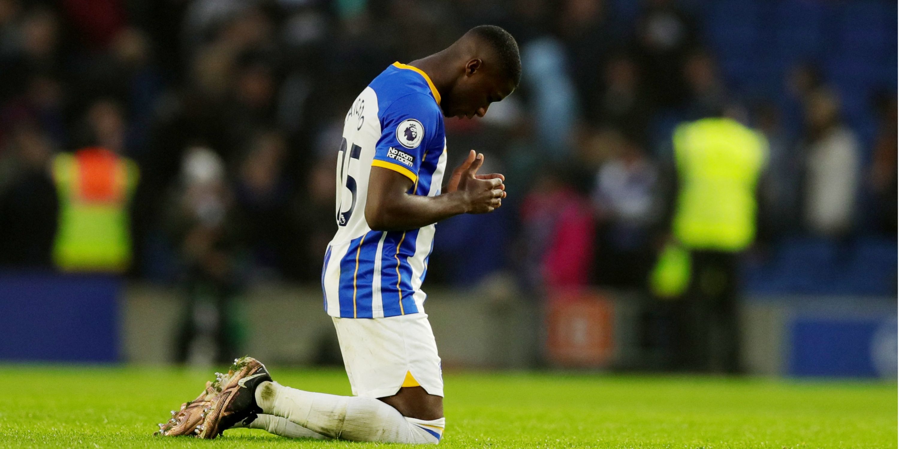Moises Caicedo playing for Brighton