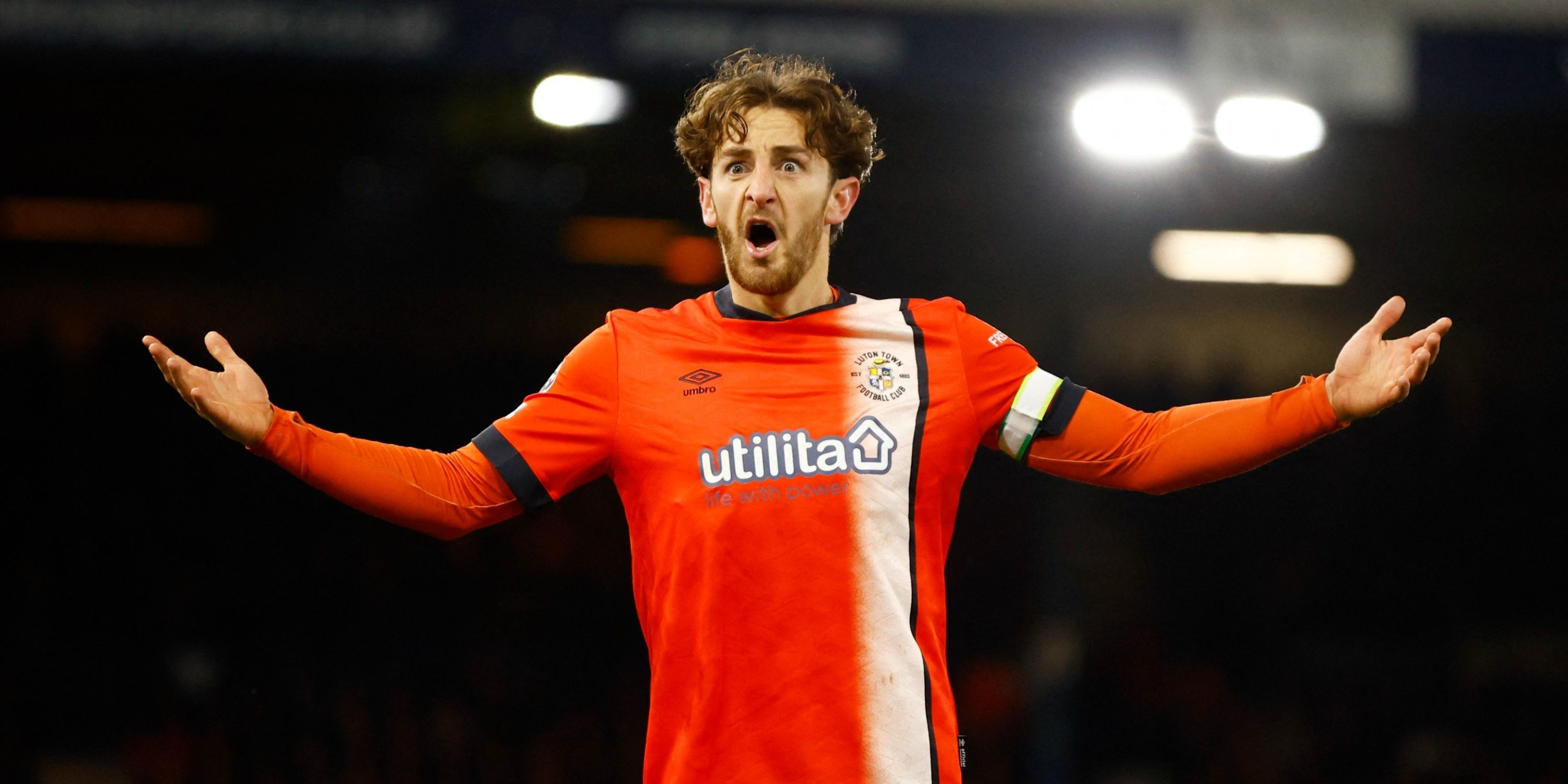 Tom Lockyer in action for Luton