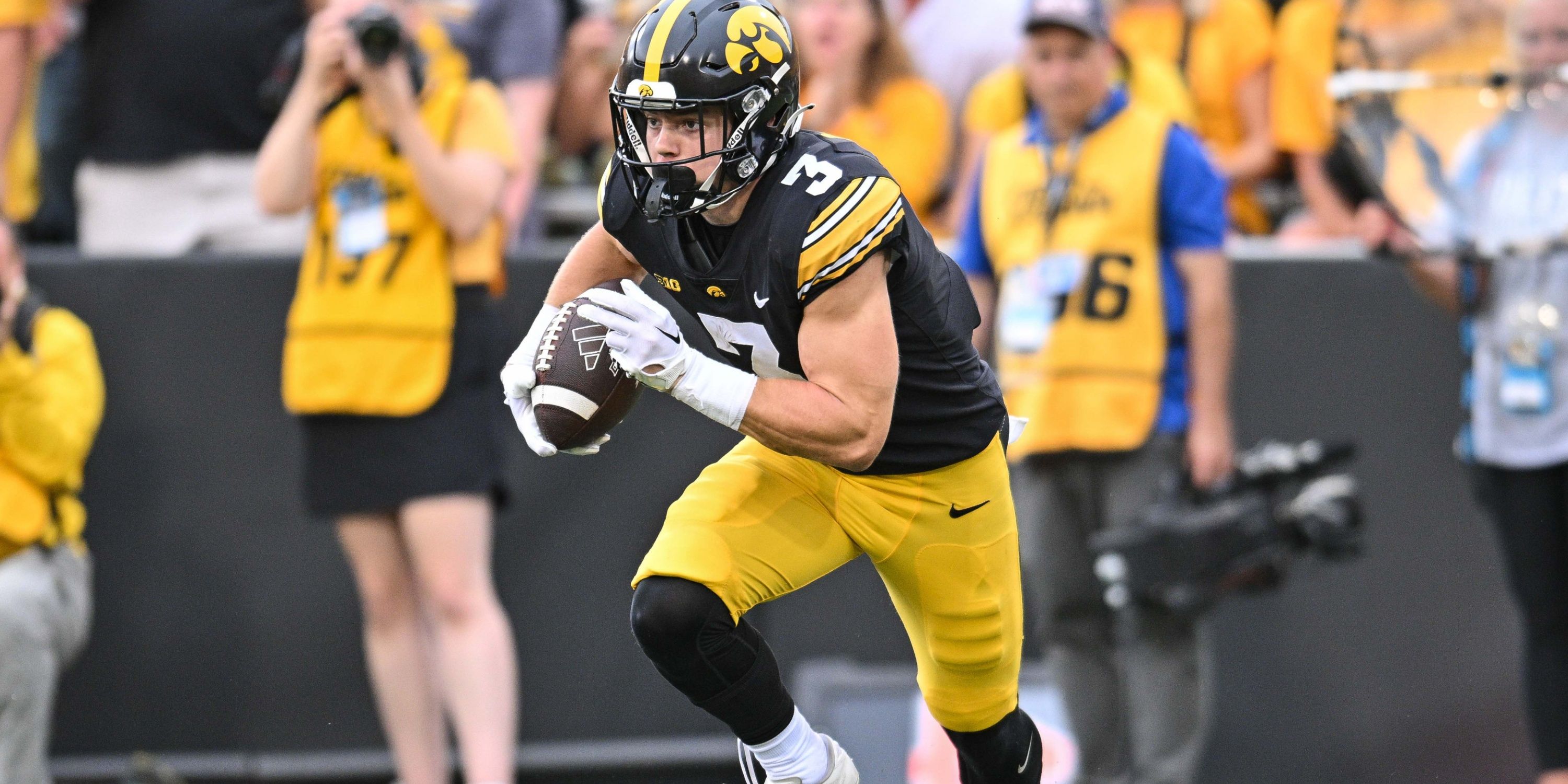 Will Cooper Dejean Outshine Riley Moss In The Nfl? - ynefia1