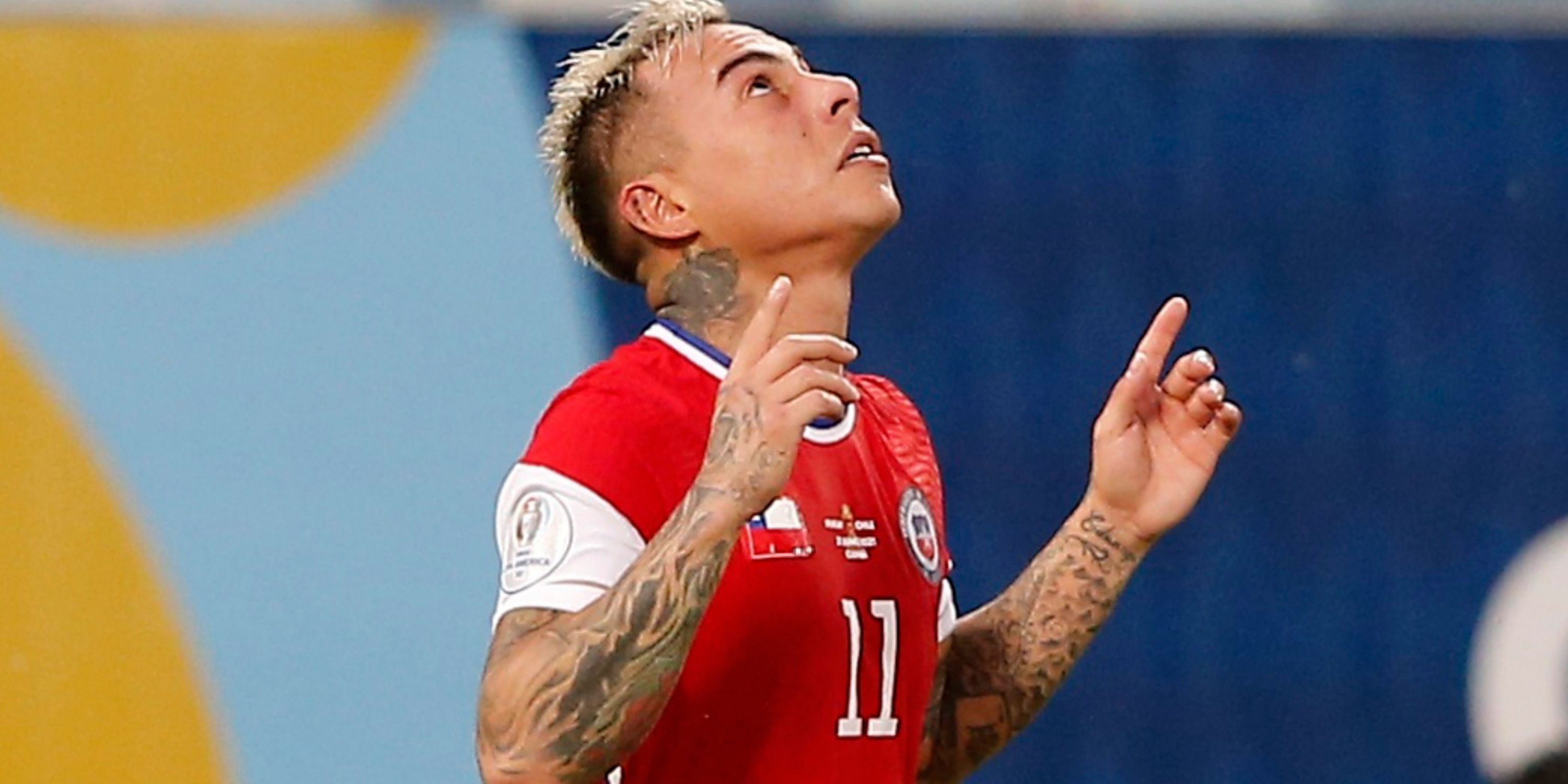 Eduardo Vargas celebrates