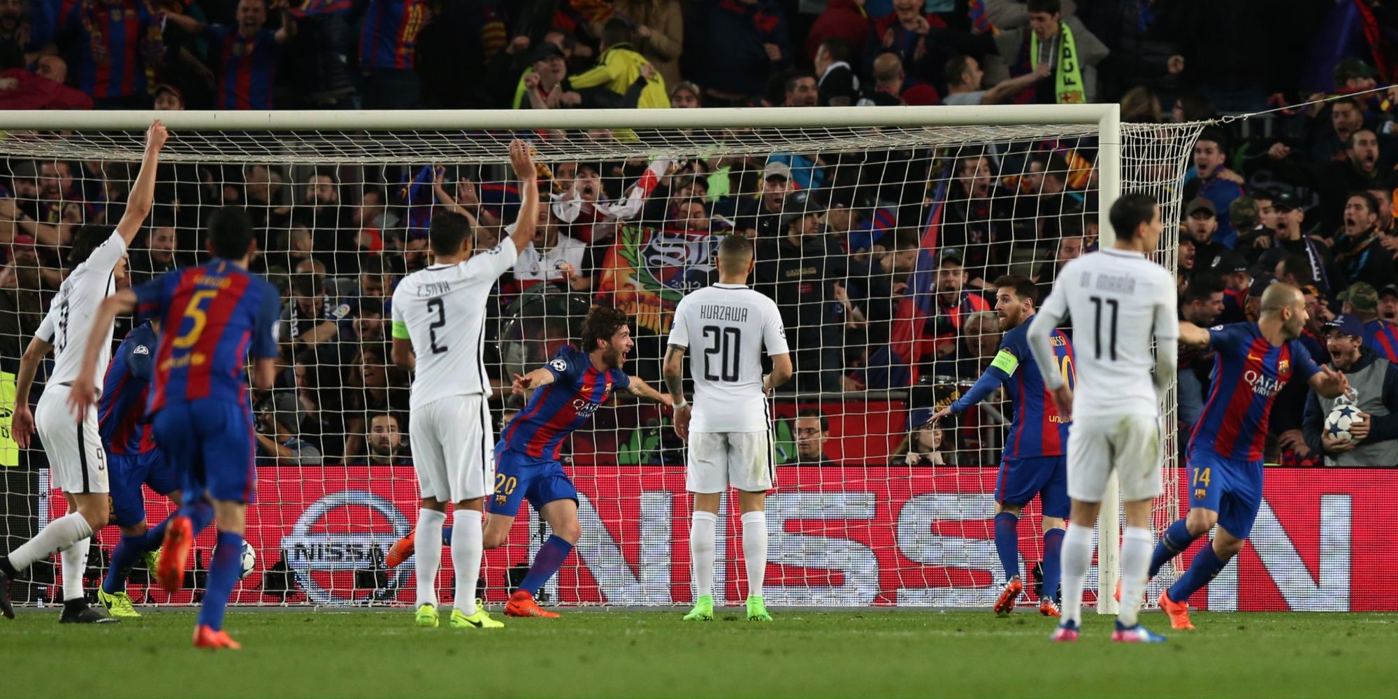 Barcelona's Sergi Roberto celebrates scoring their sixth goal vs PSG