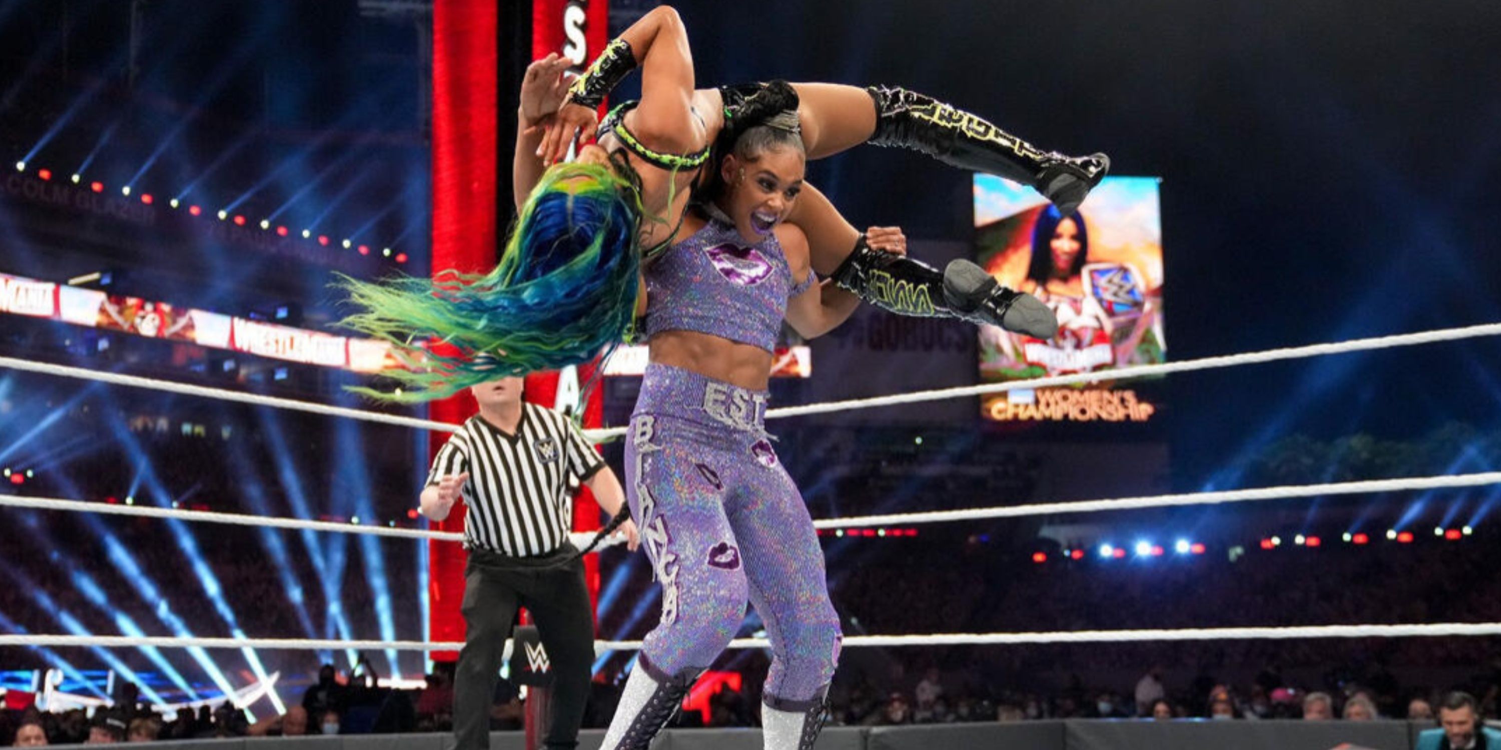 Sasha Banks vs Bianca Belair at WrestleMania 37