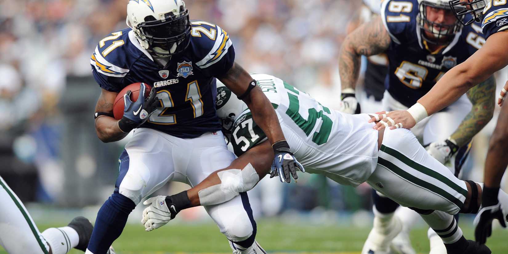10 Best Running Backs in NFL History (Ranked)