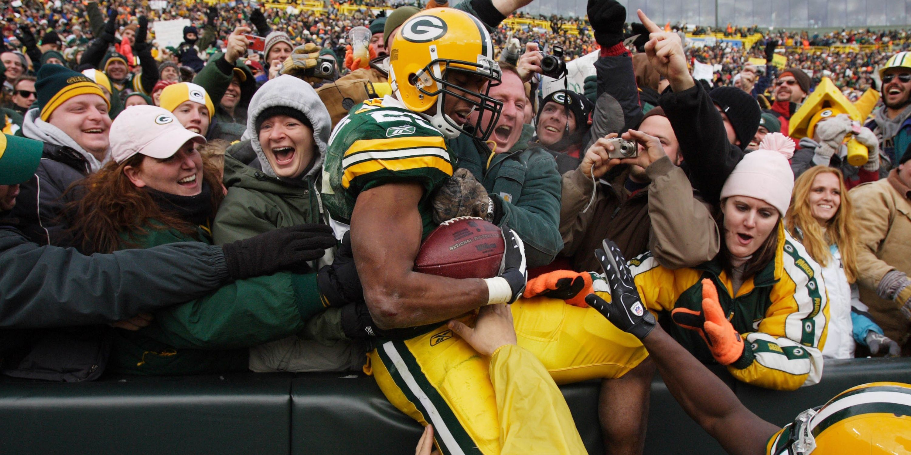 The History & Origin of the Packers' 'Lambeau Leap'