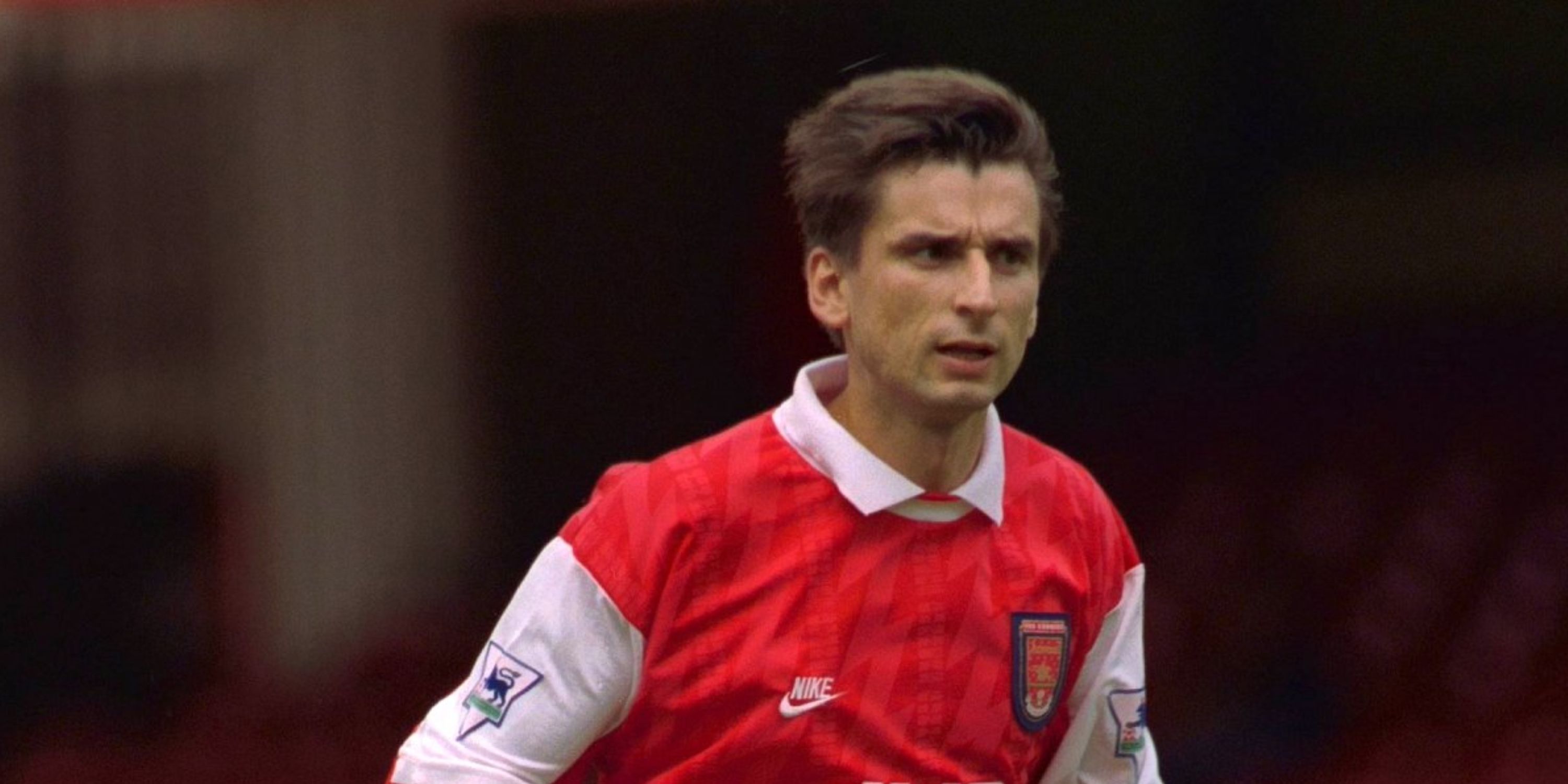 A young Alan Smith in action for Arsenal in the Premier League