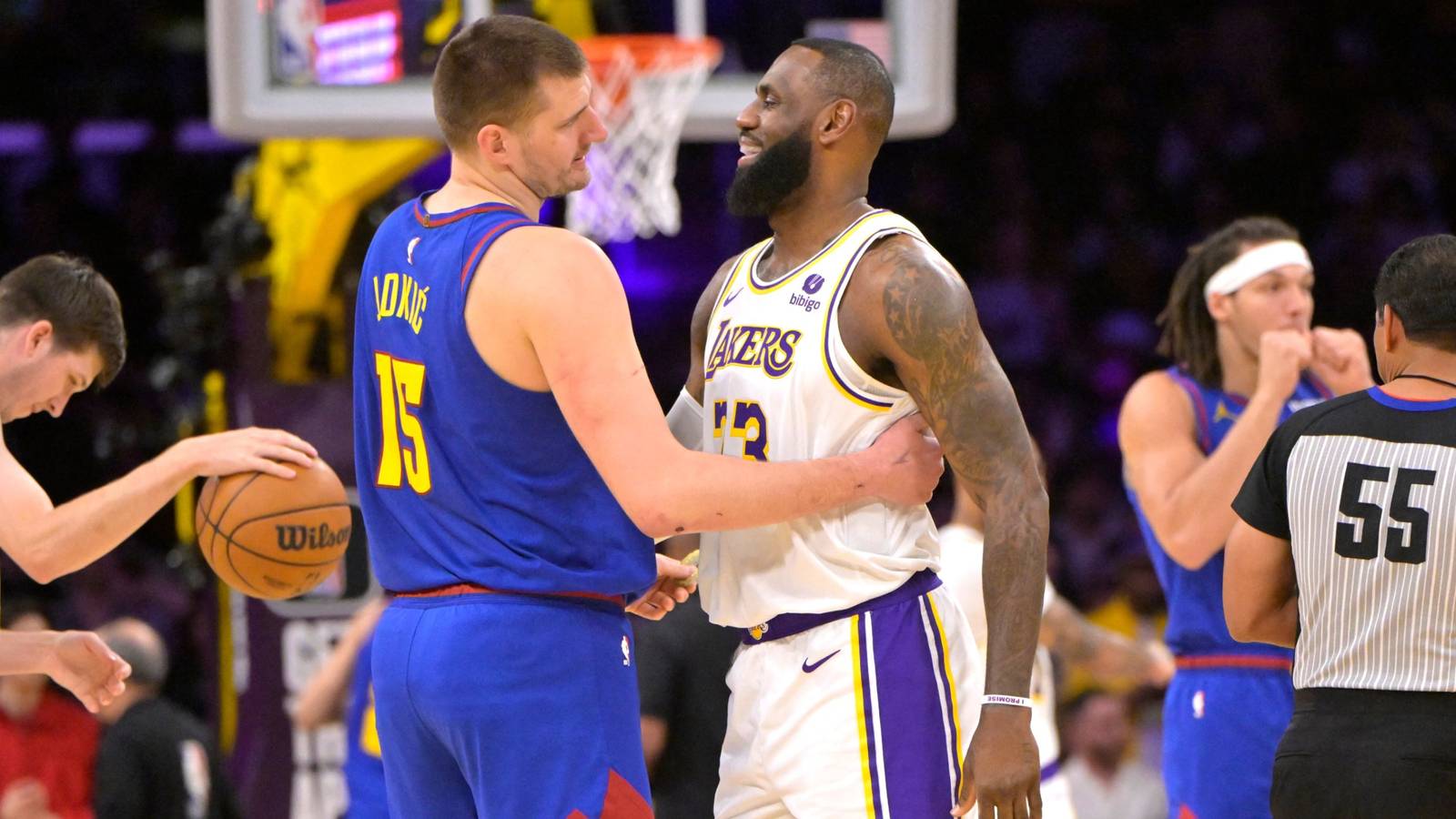 LeBron James Reaches 40,000 points, Lakers Fall to Nuggets