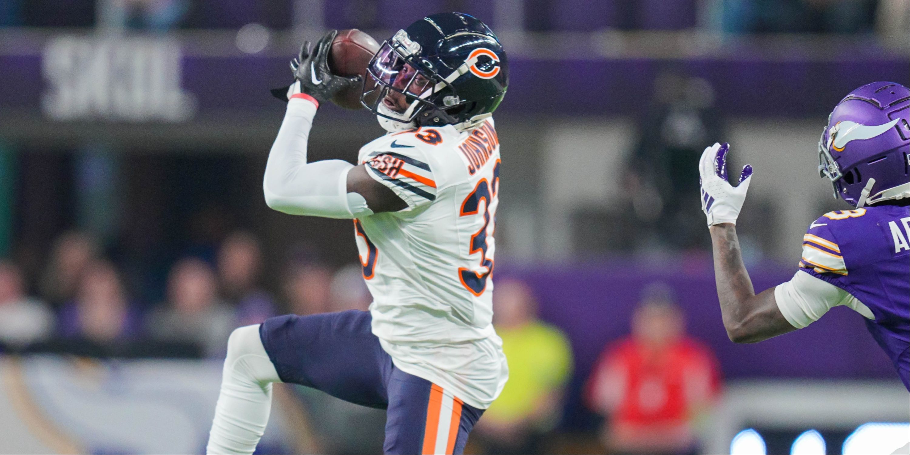 Chicago Bears' cornerback Jaylon Johnson