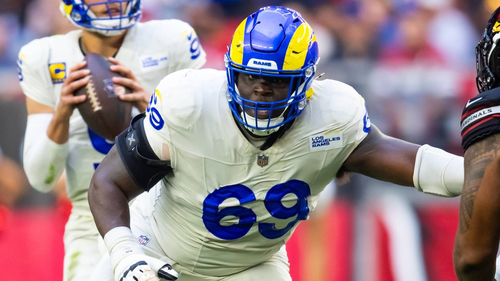 Kevin Dotson Signs Lucrative Extension with Los Angeles Rams